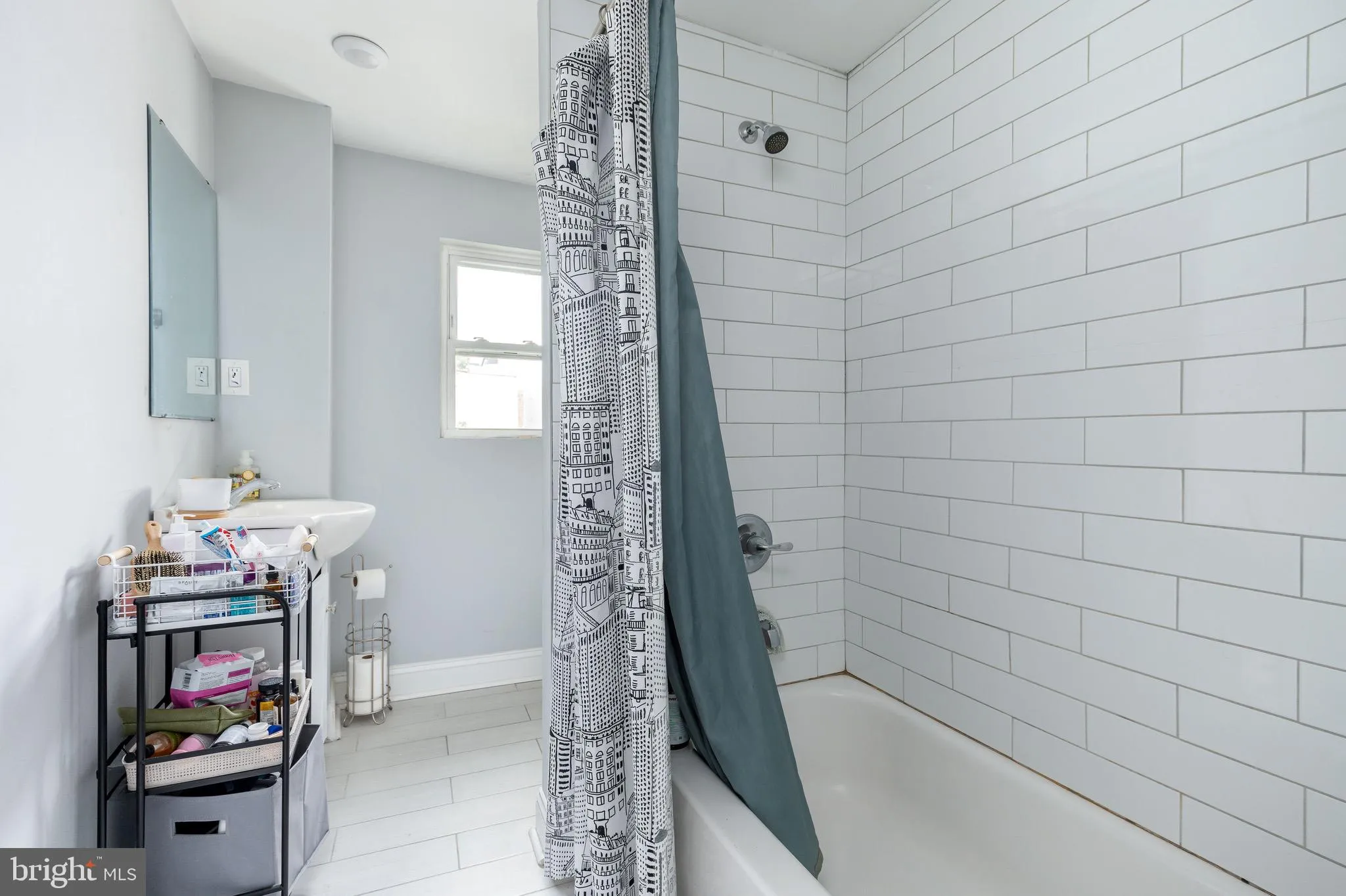 Philadelphia, Pennsylvania 19130, United States, 6 Bedrooms Bedrooms, ,Residential,Active,112563