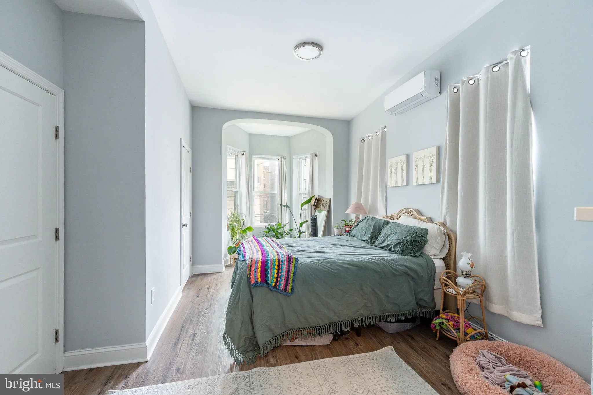 Philadelphia, Pennsylvania 19130, United States, 6 Bedrooms Bedrooms, ,Residential,Active,112563