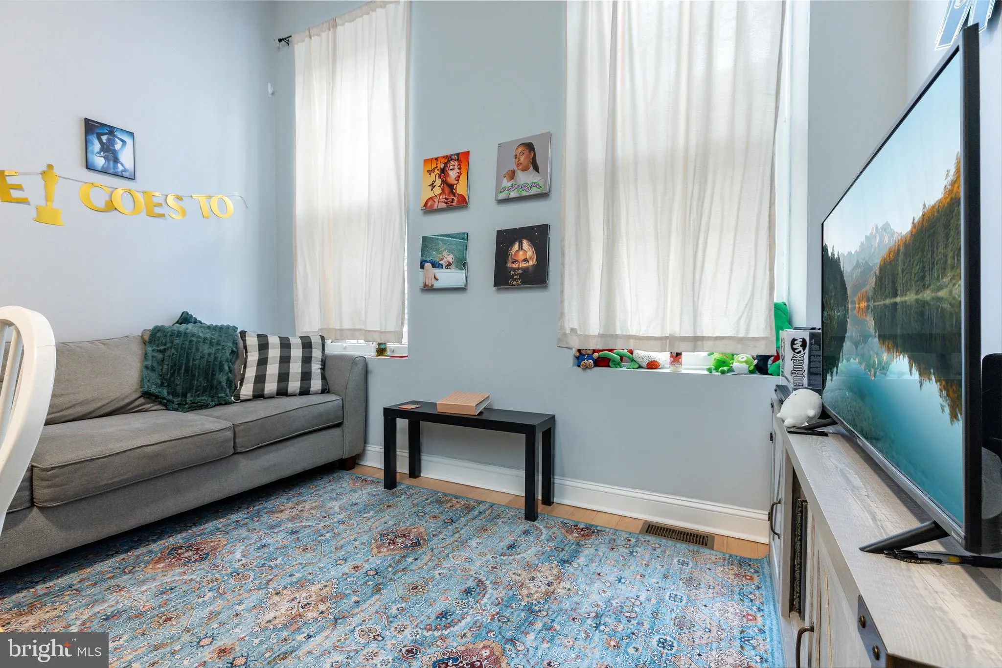 Philadelphia, Pennsylvania 19130, United States, 6 Bedrooms Bedrooms, ,Residential,Active,112563