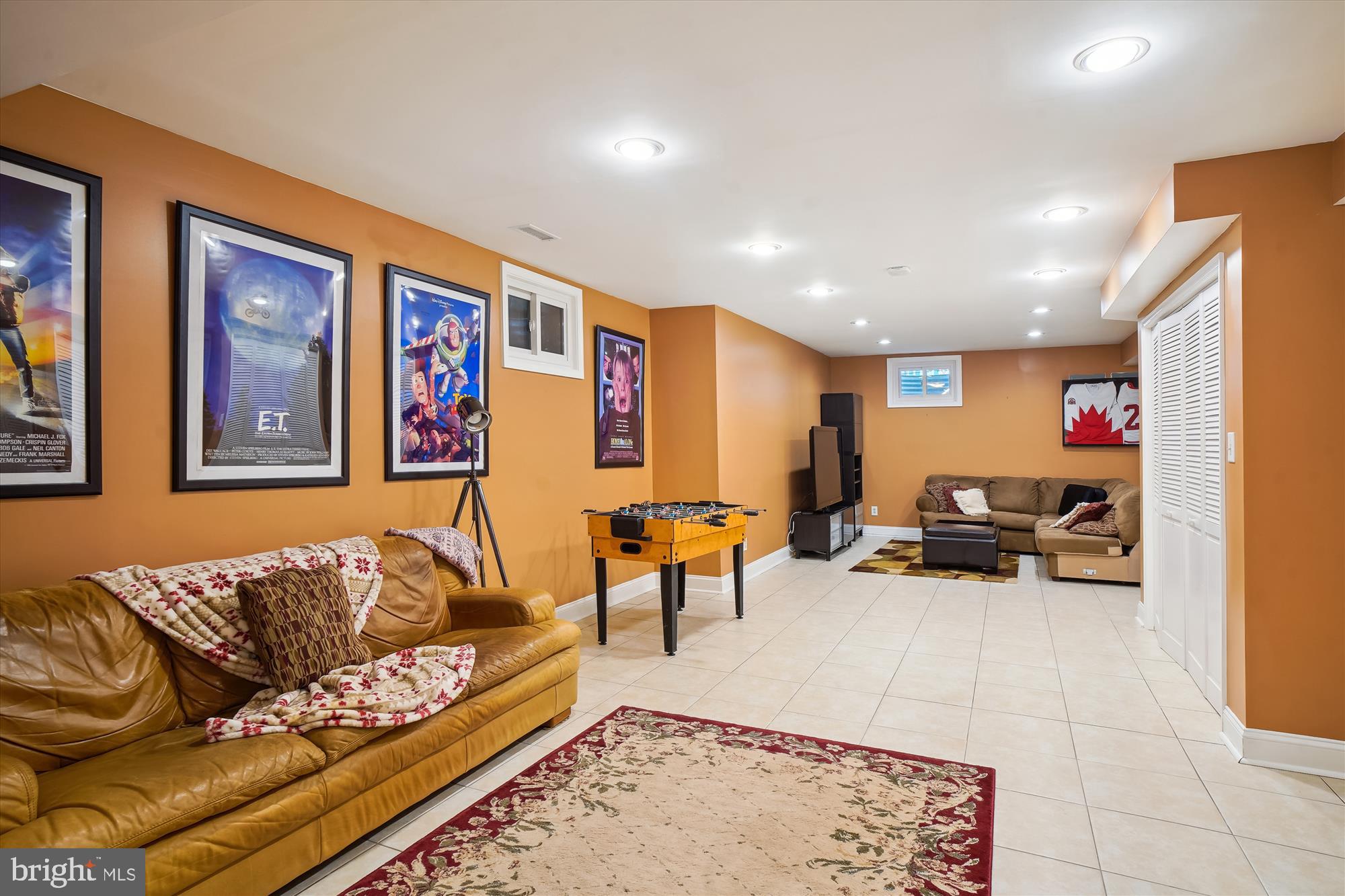 NEELSVILLE ESTATES - Residential