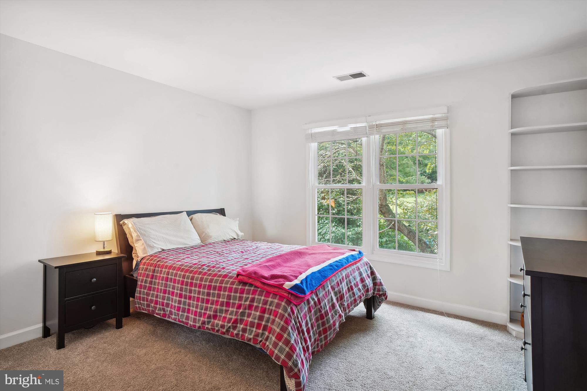 NEELSVILLE ESTATES - Residential