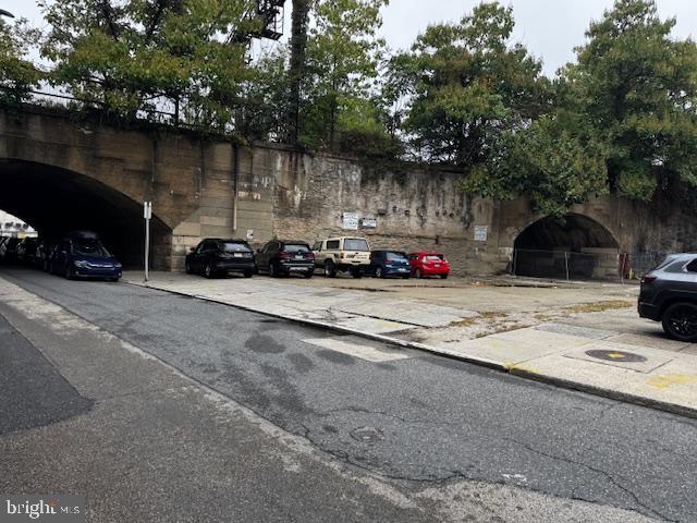 CENTER CITY - Commercial Sale