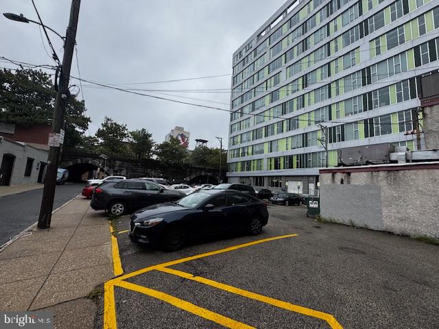 325 N 12TH STREET