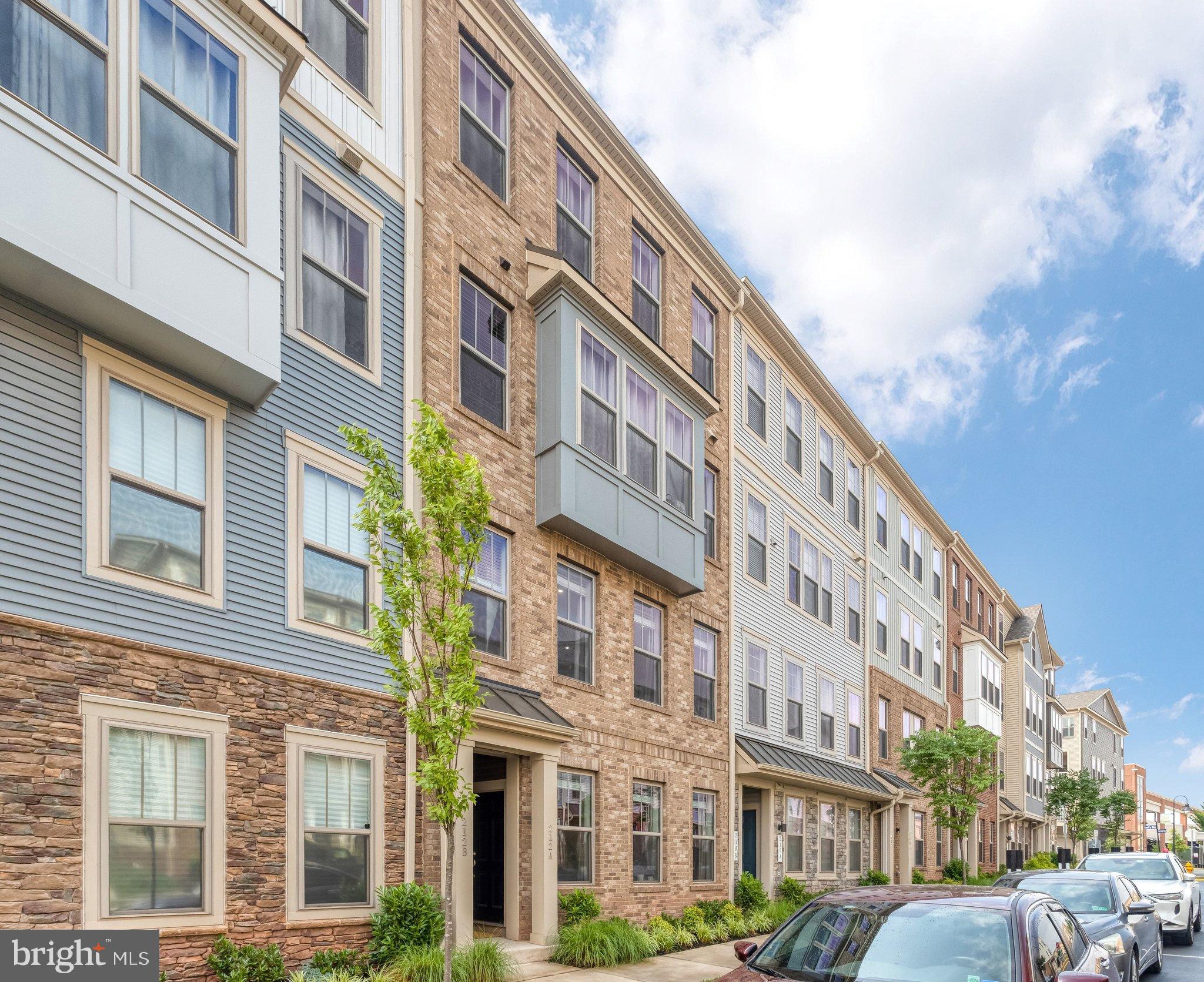 212 PARK CENTRAL TERRACE A