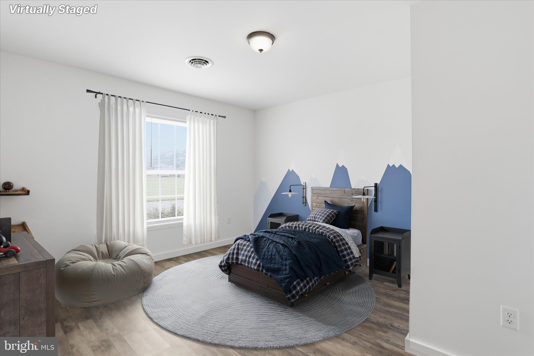 CREEKSIDE MANOR - Residential