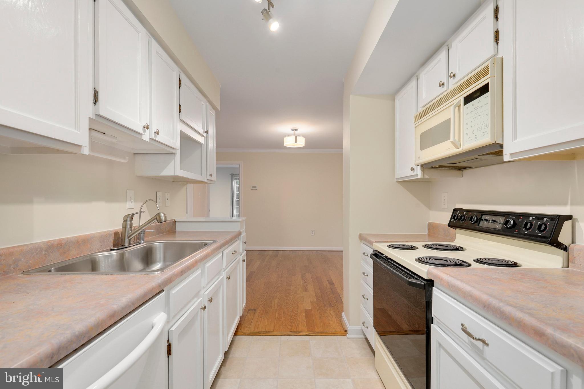 TREVOR HOUSE - Residential