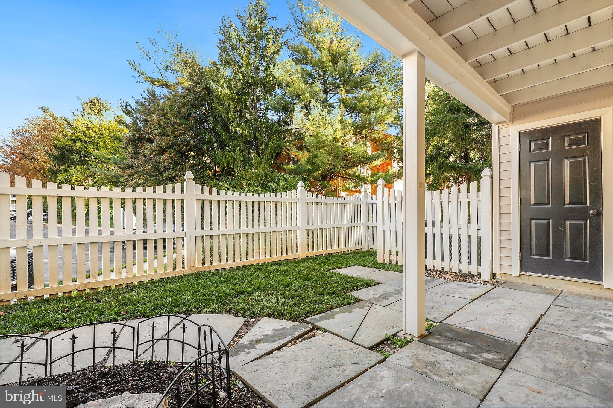 TREVOR HOUSE - Residential