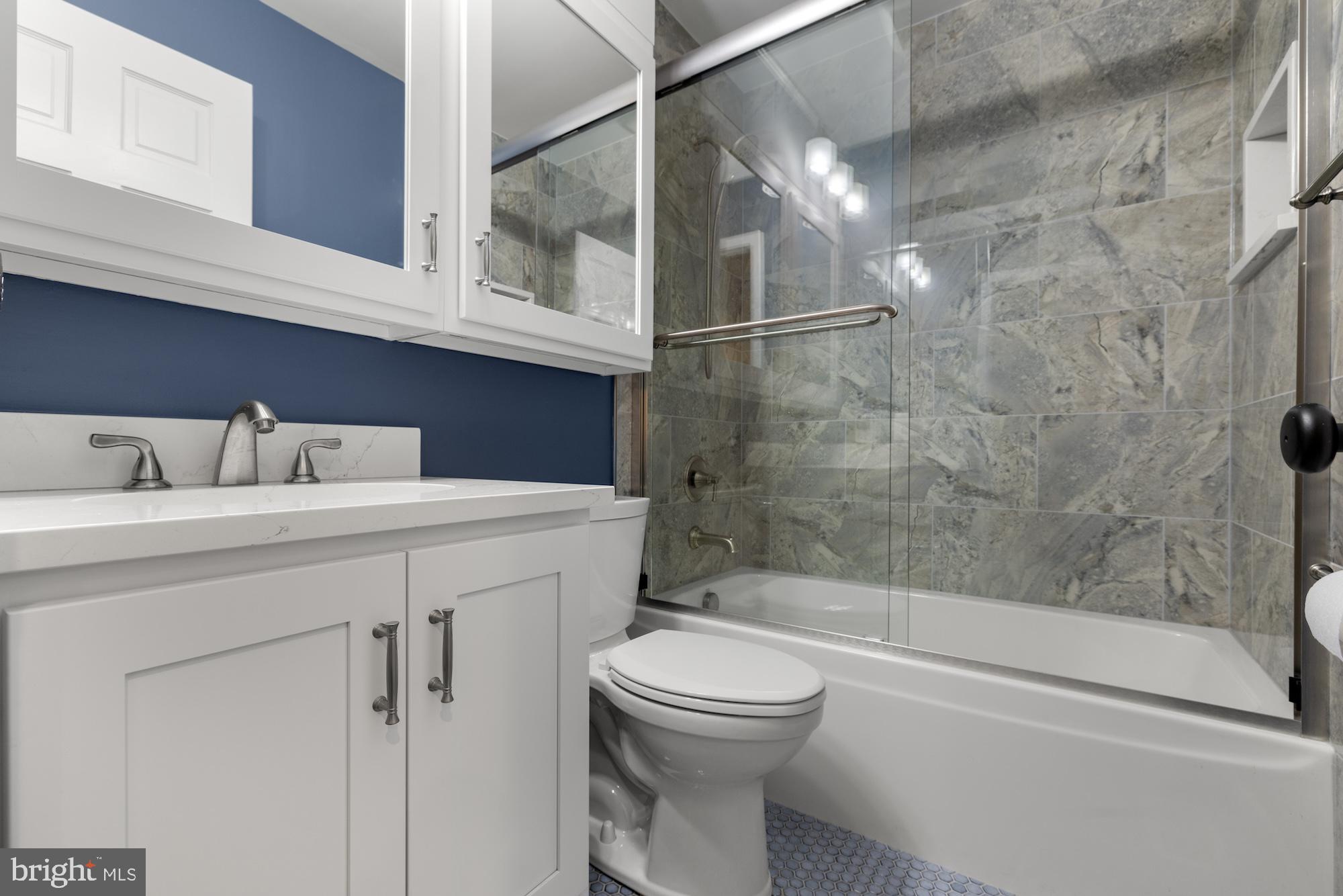 VELVET HILLS - Residential