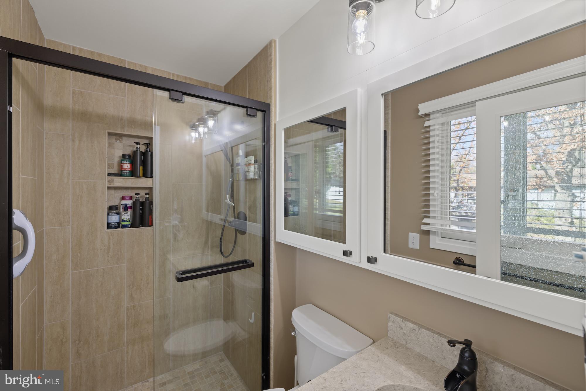 VELVET HILLS - Residential