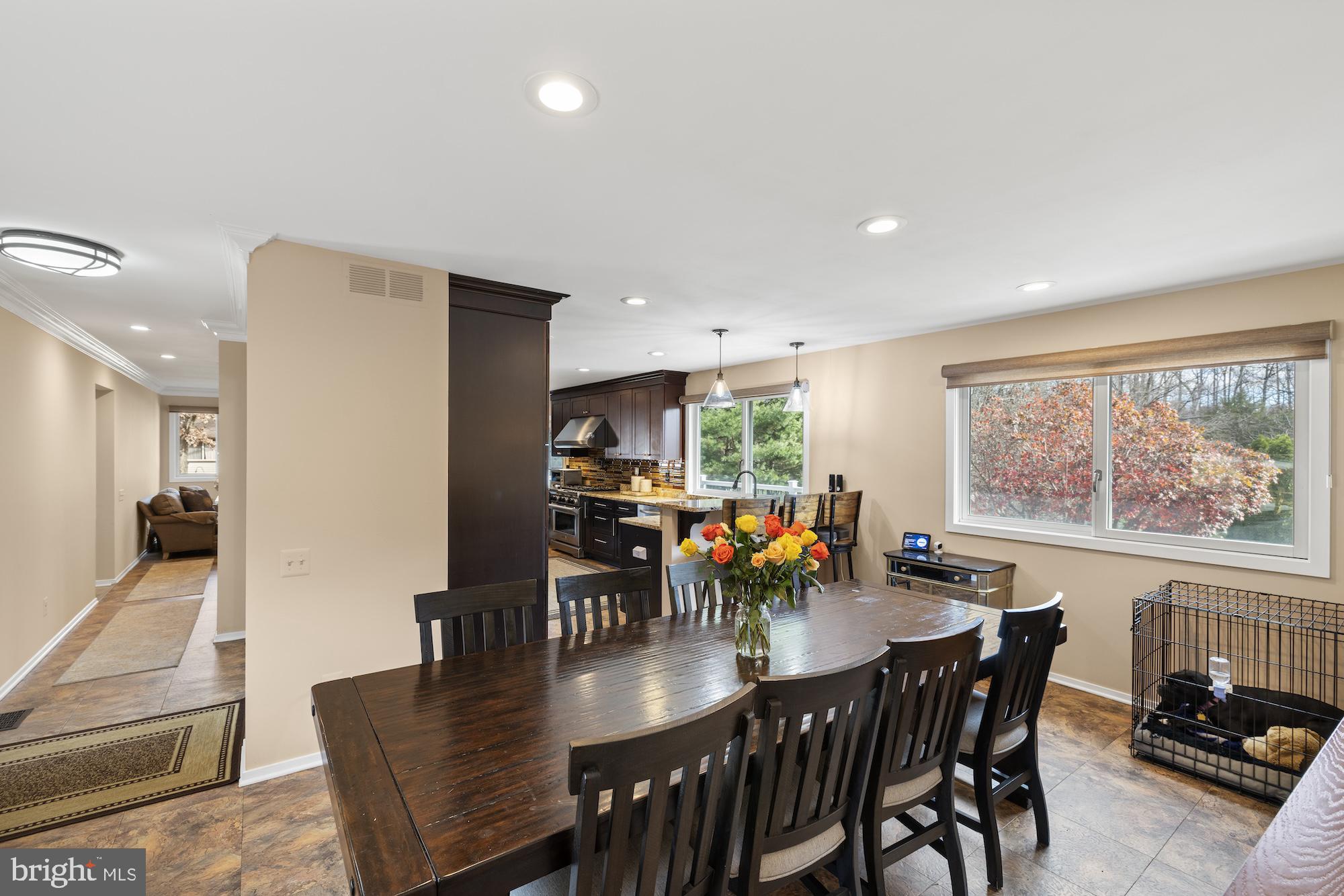 VELVET HILLS - Residential