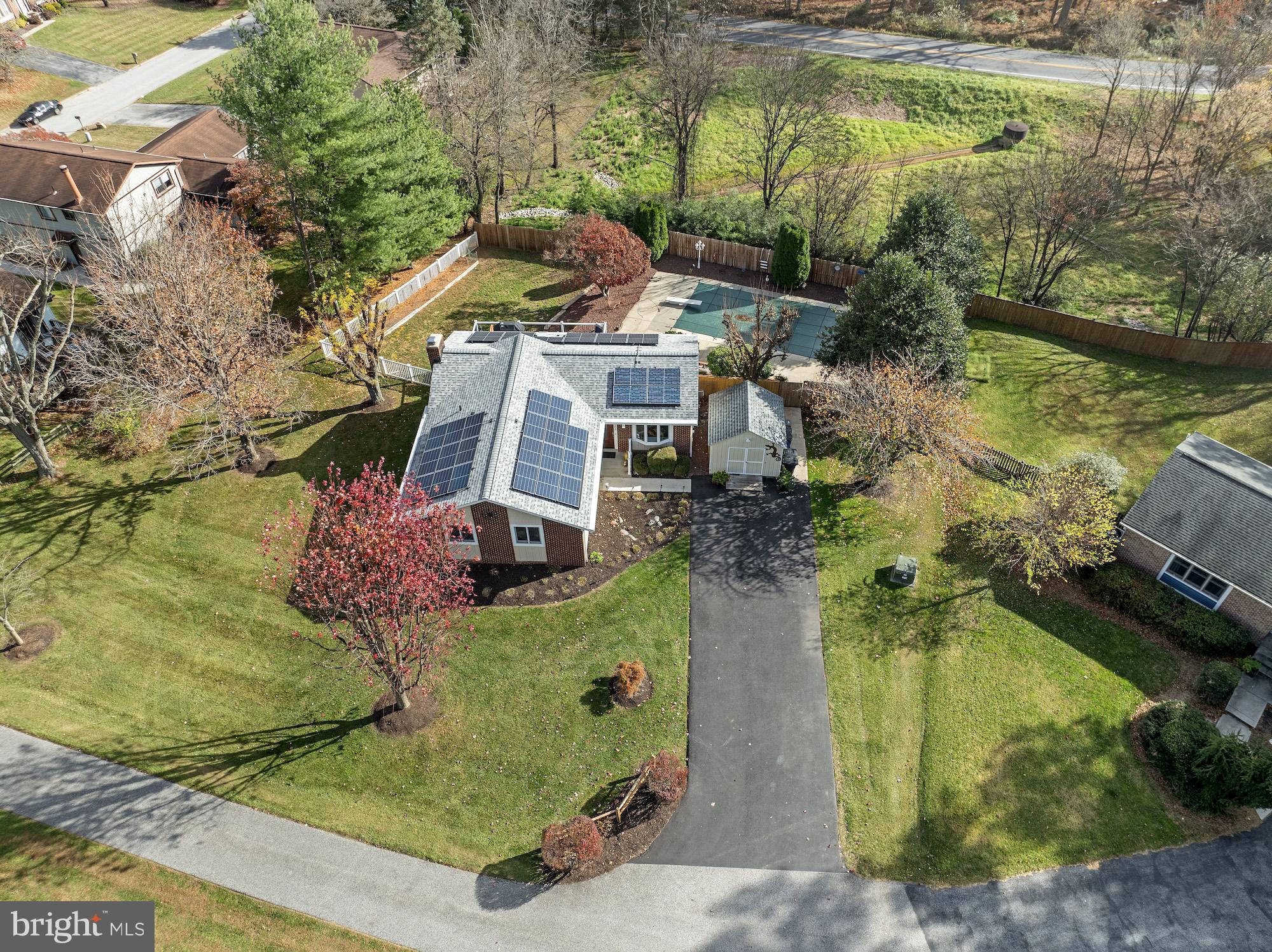 VELVET HILLS - Residential