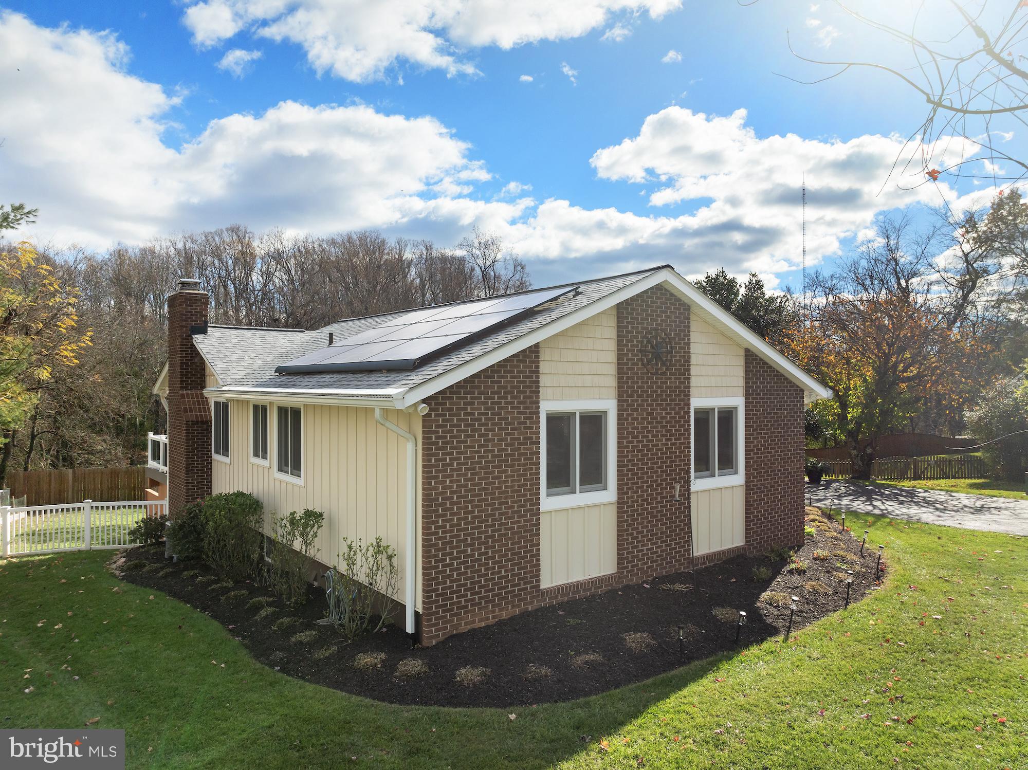 VELVET HILLS - Residential