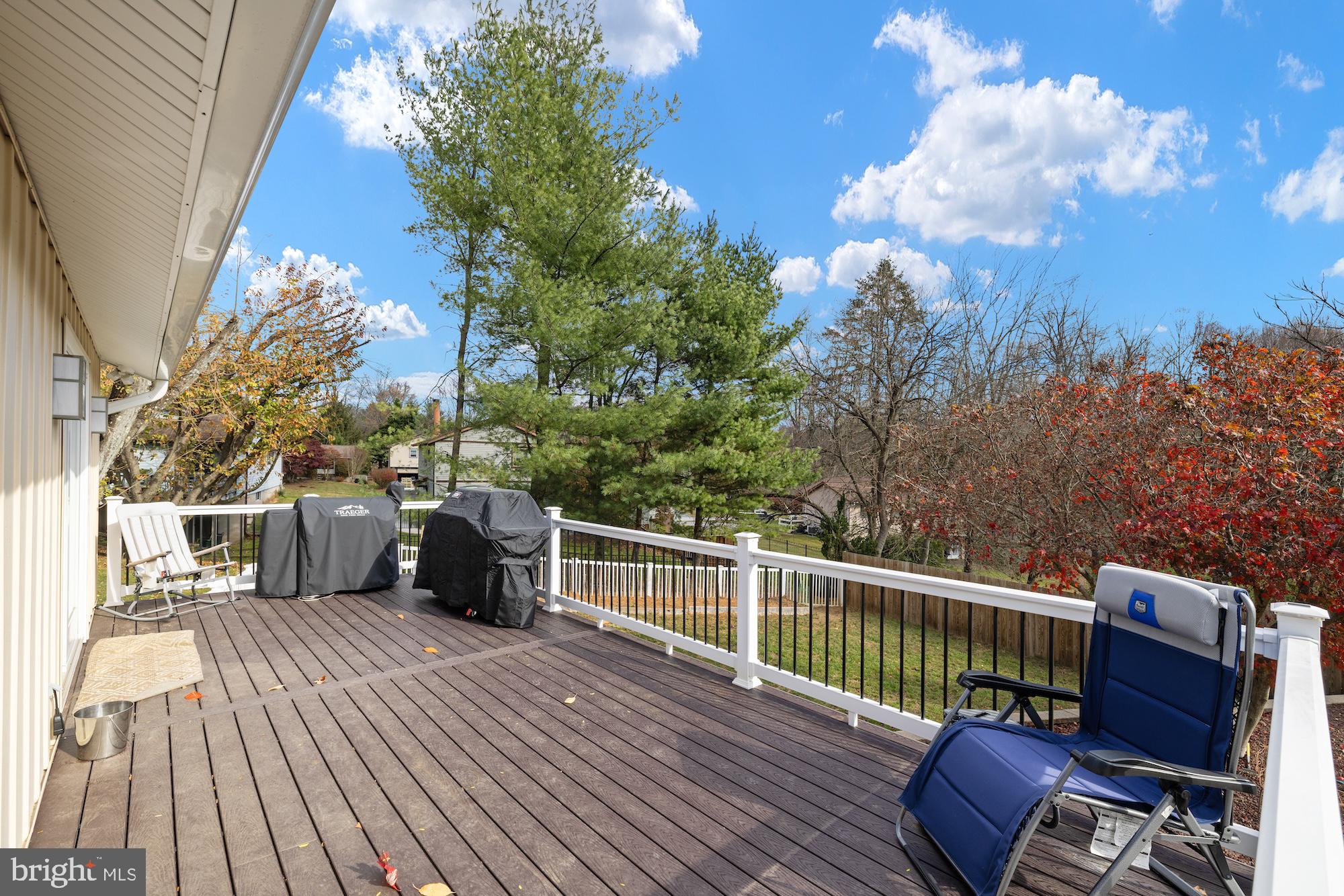 VELVET HILLS - Residential