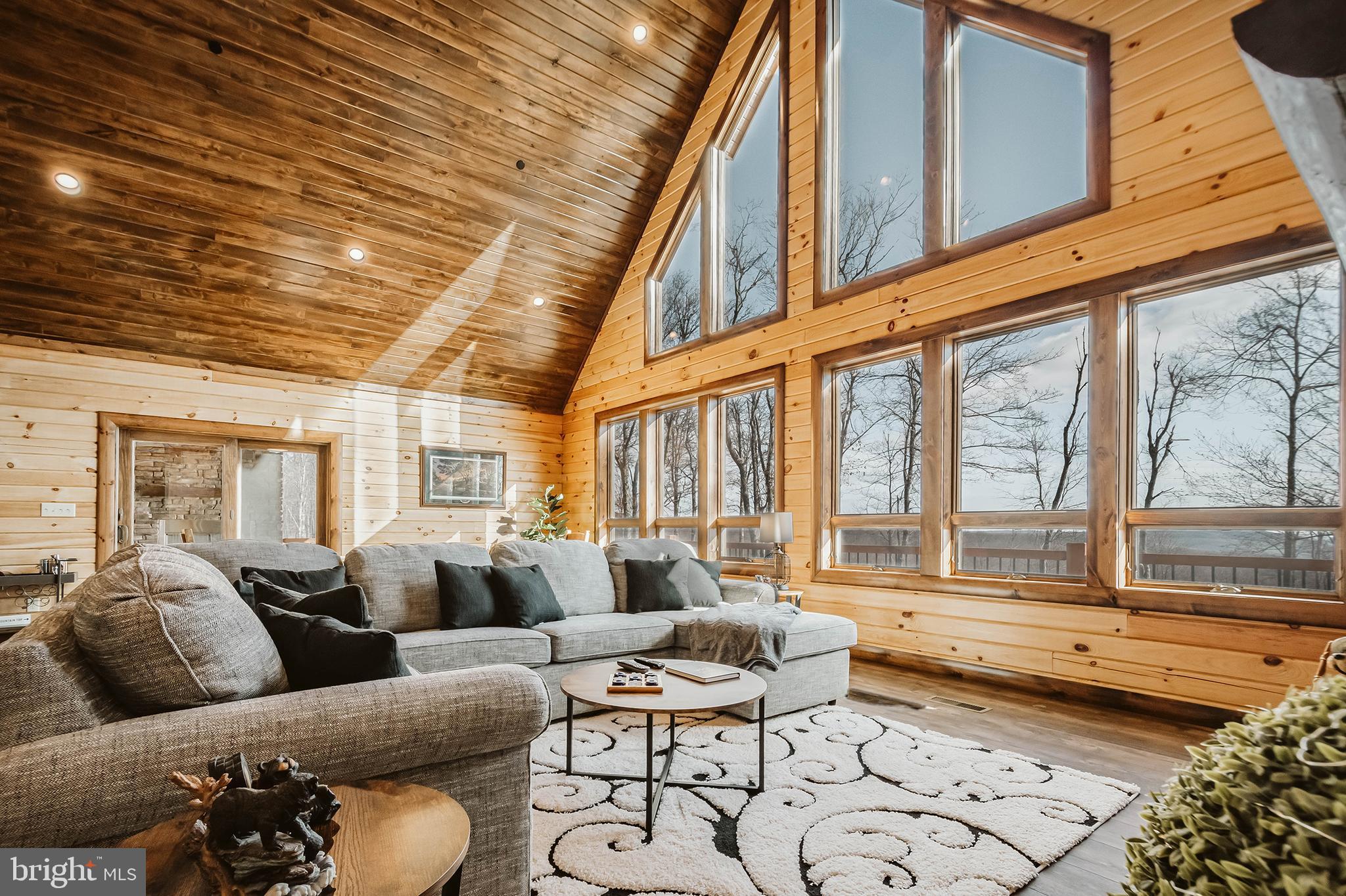 LODESTONE - Residential