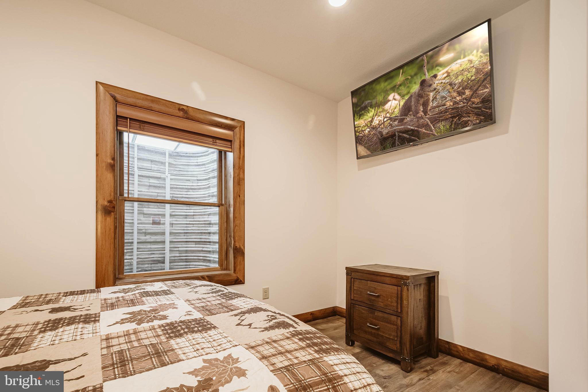 LODESTONE - Residential