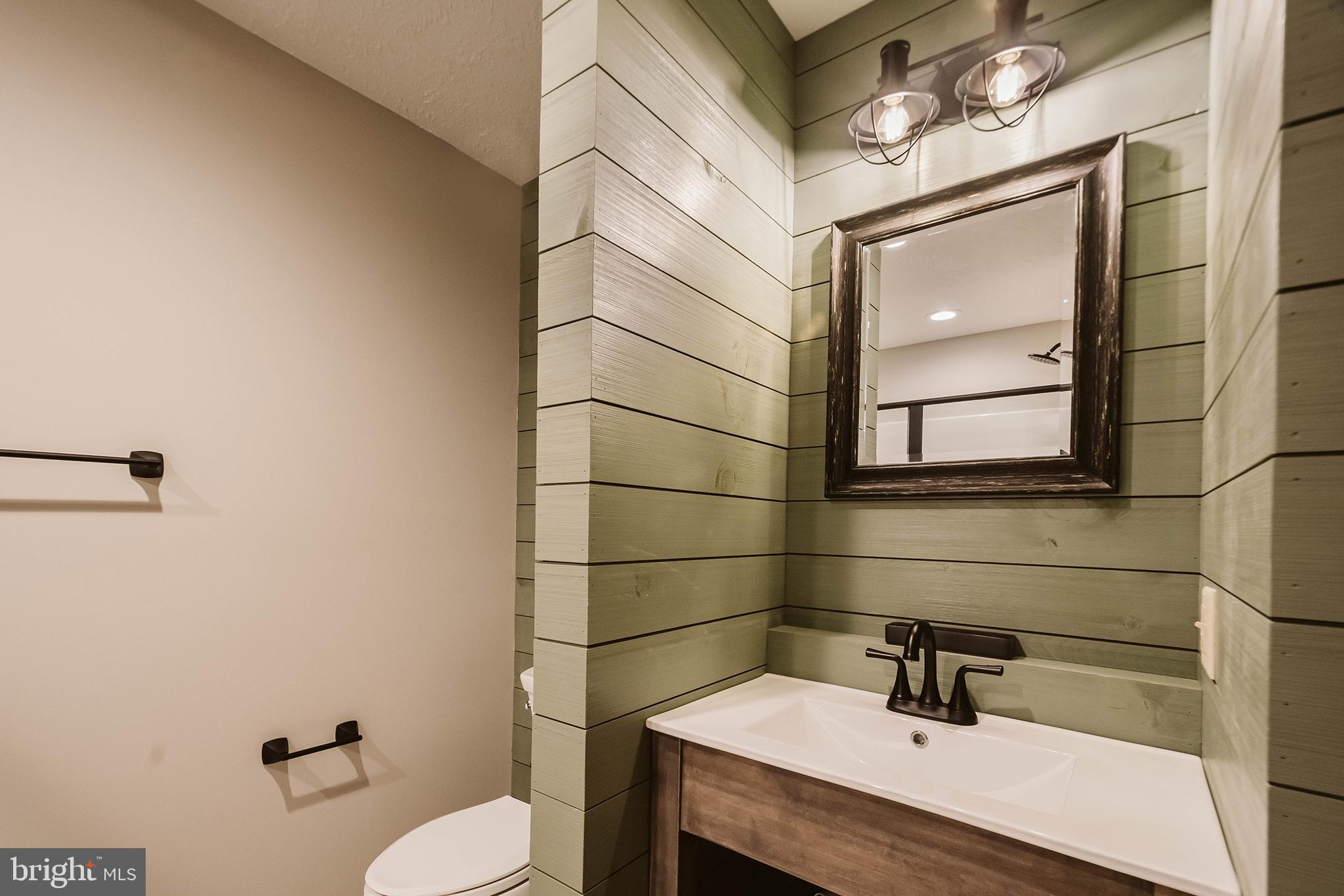 LODESTONE - Residential