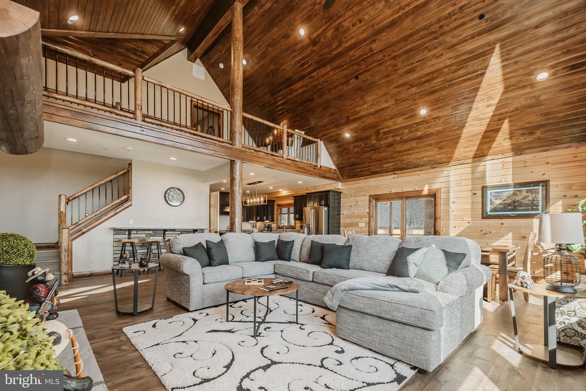 LODESTONE - Residential