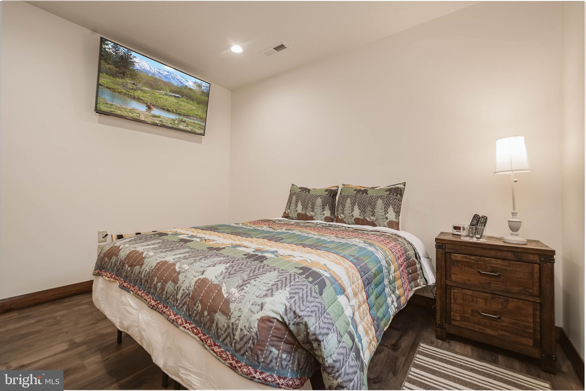 LODESTONE - Residential