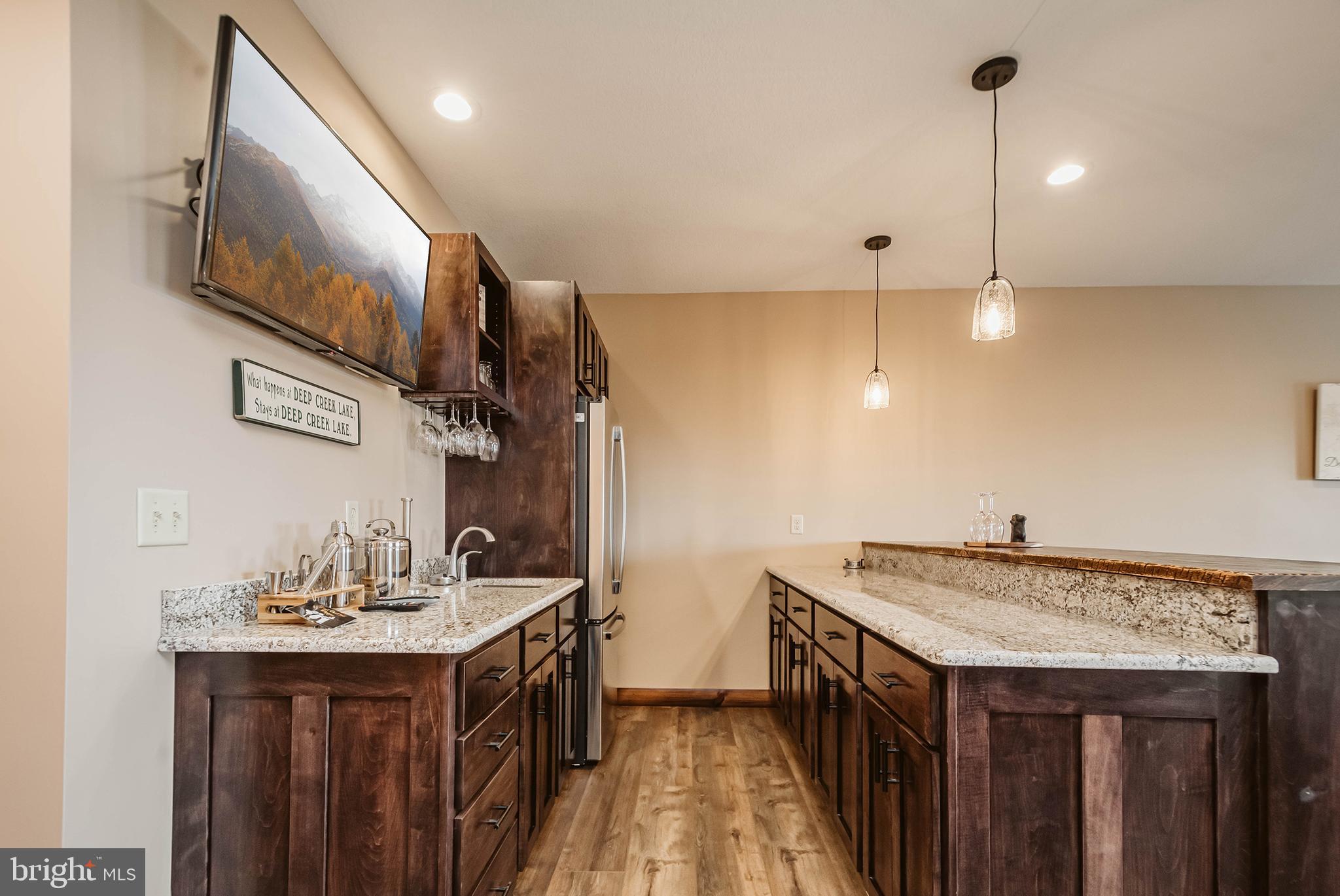 LODESTONE - Residential