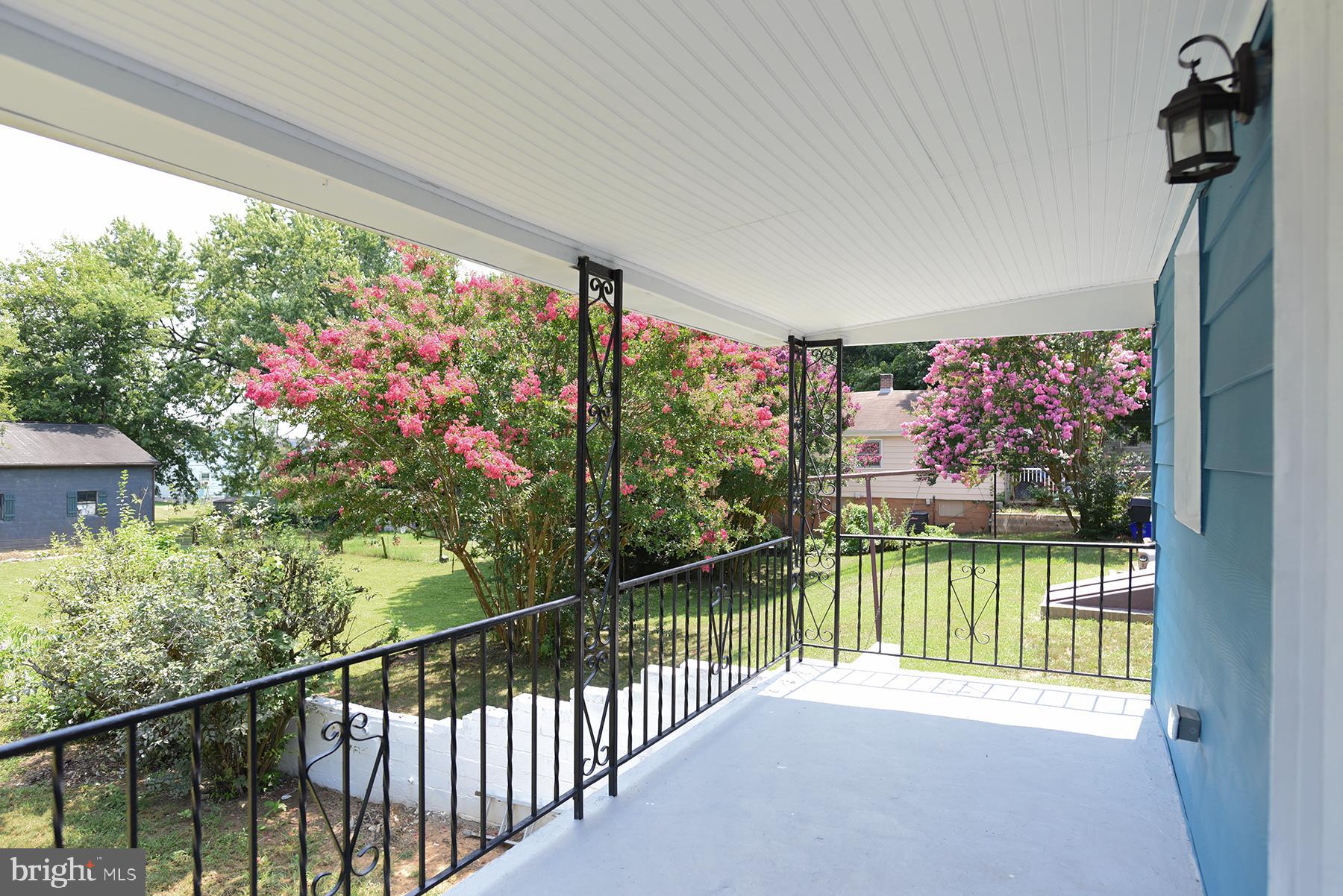 WEST END - Residential