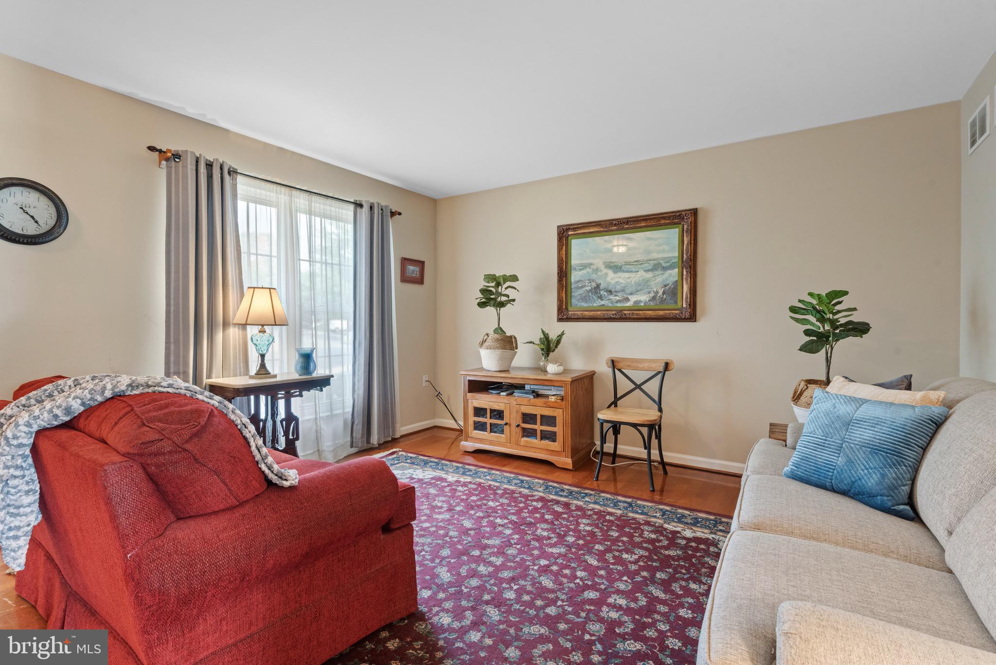 HAMPTON CHASE - Residential