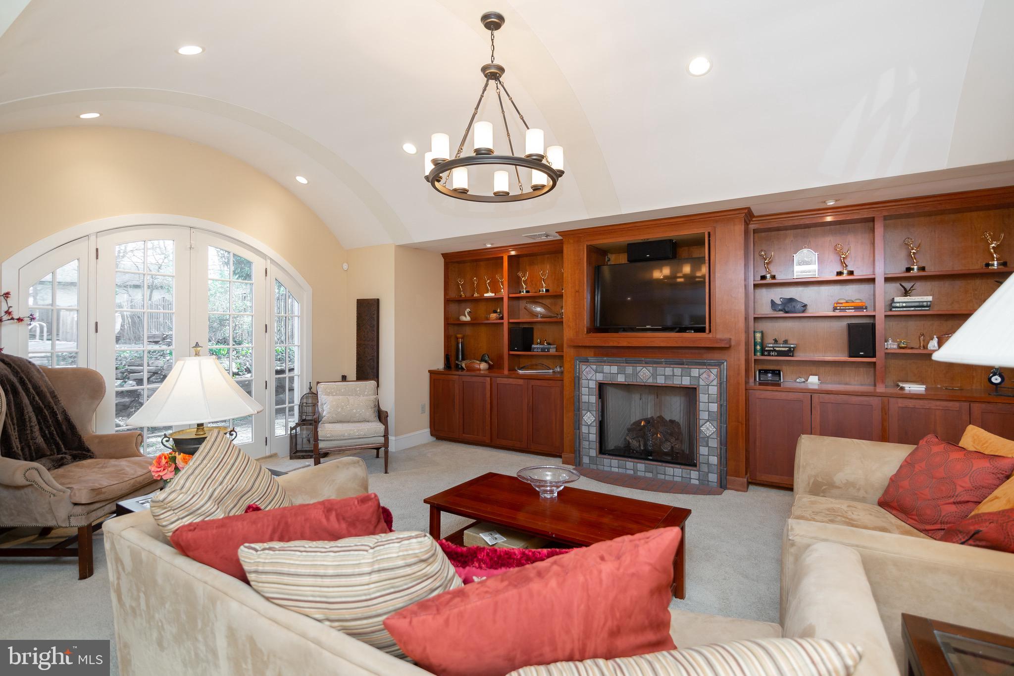 ARDMORE - Residential