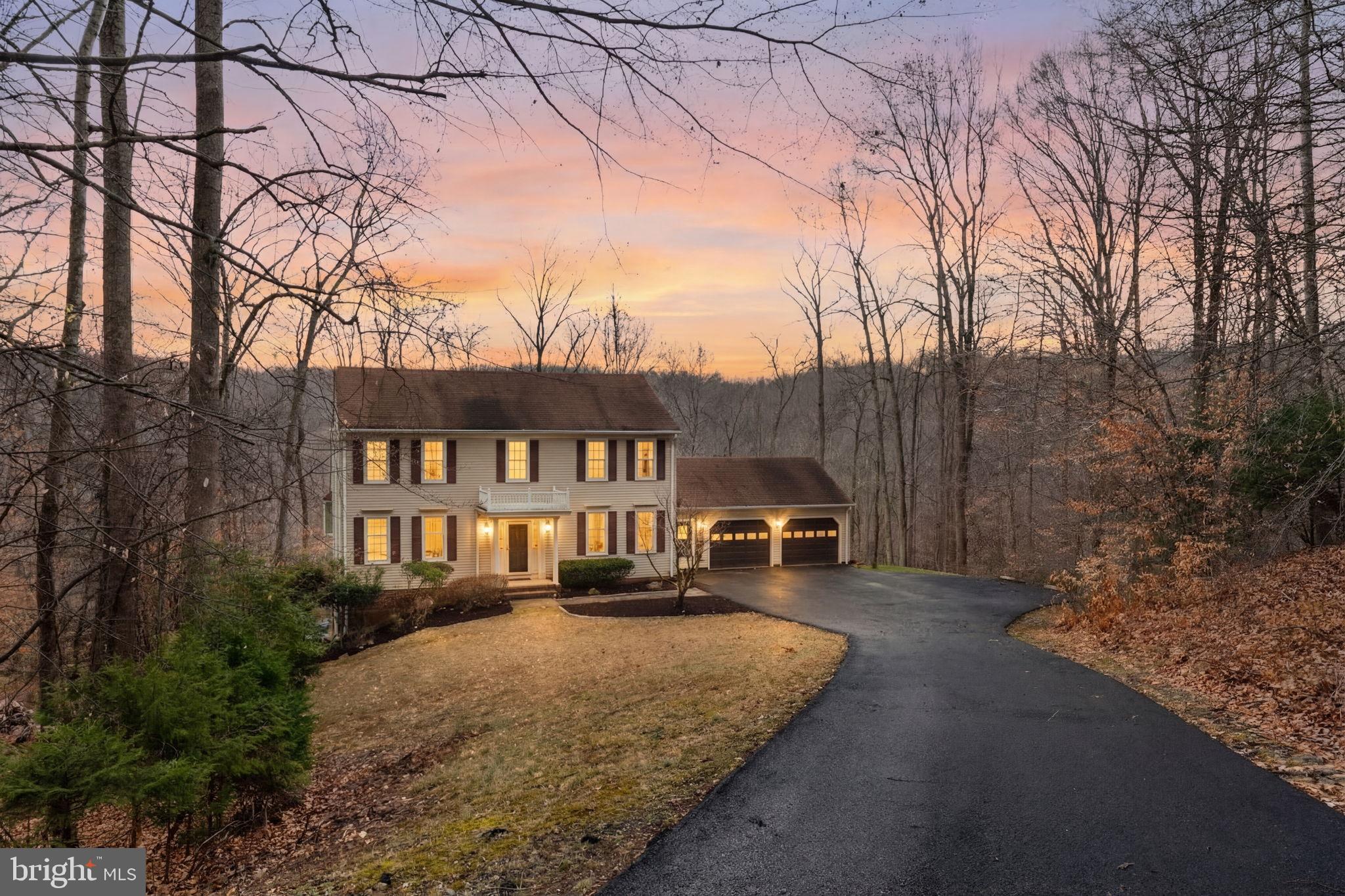 CANNON BLUFF - Residential