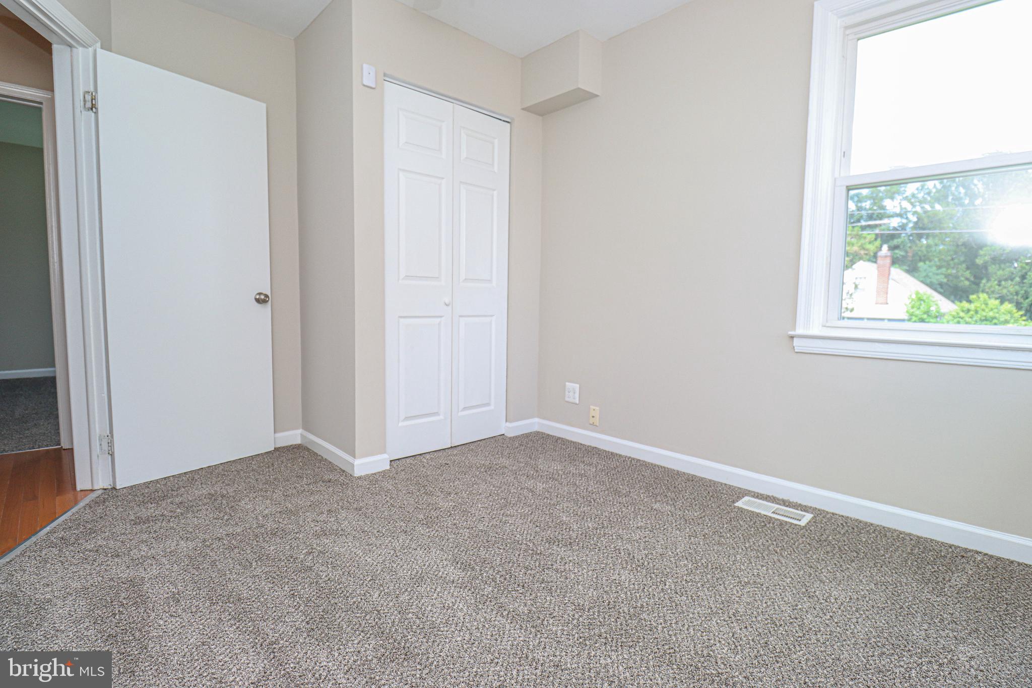 LAURAVILLE HISTORIC DISTRICT - Residential