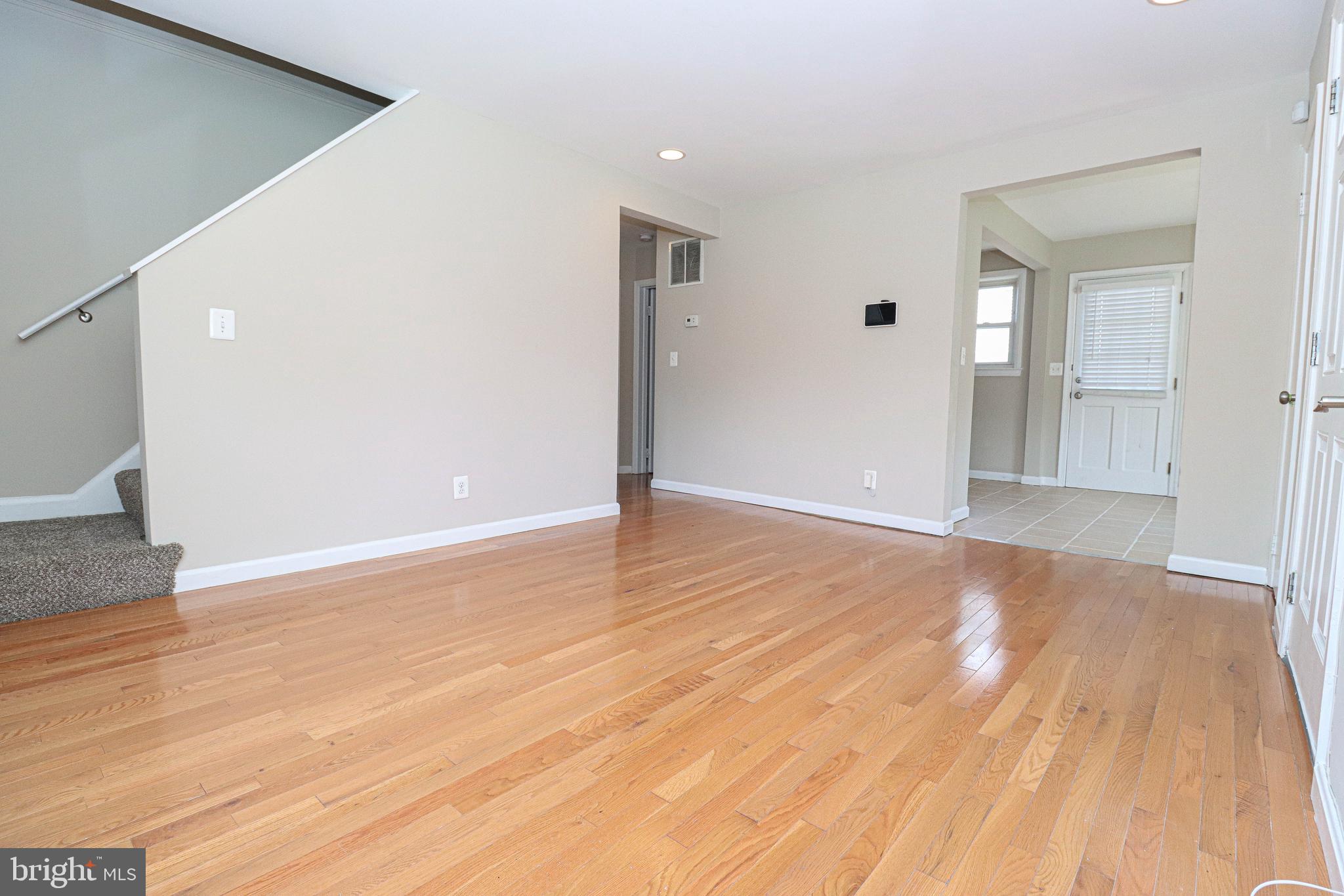 LAURAVILLE HISTORIC DISTRICT - Residential