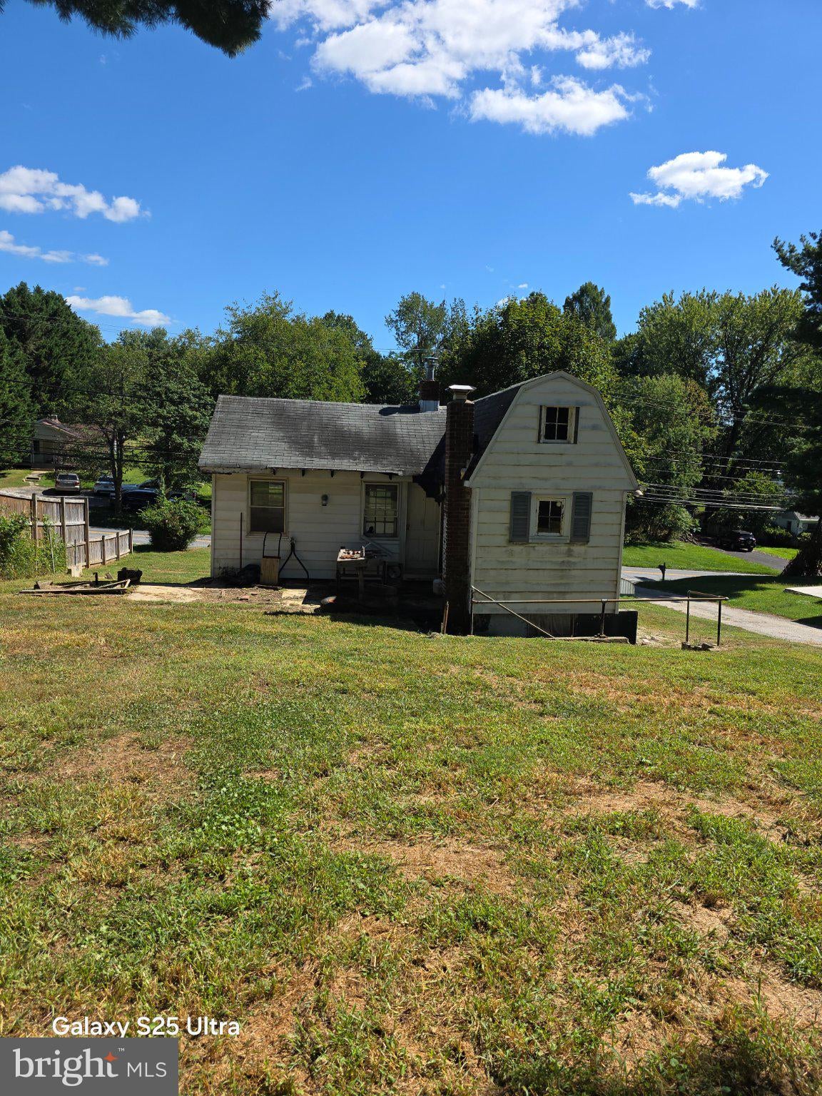 216 GWYNNBROOK AVENUE