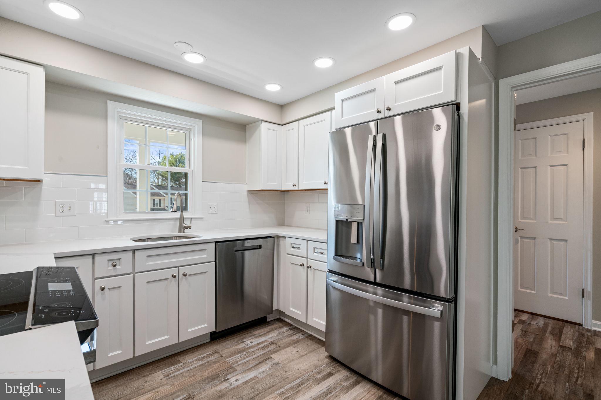 FAIR OAKS ESTATES - Residential