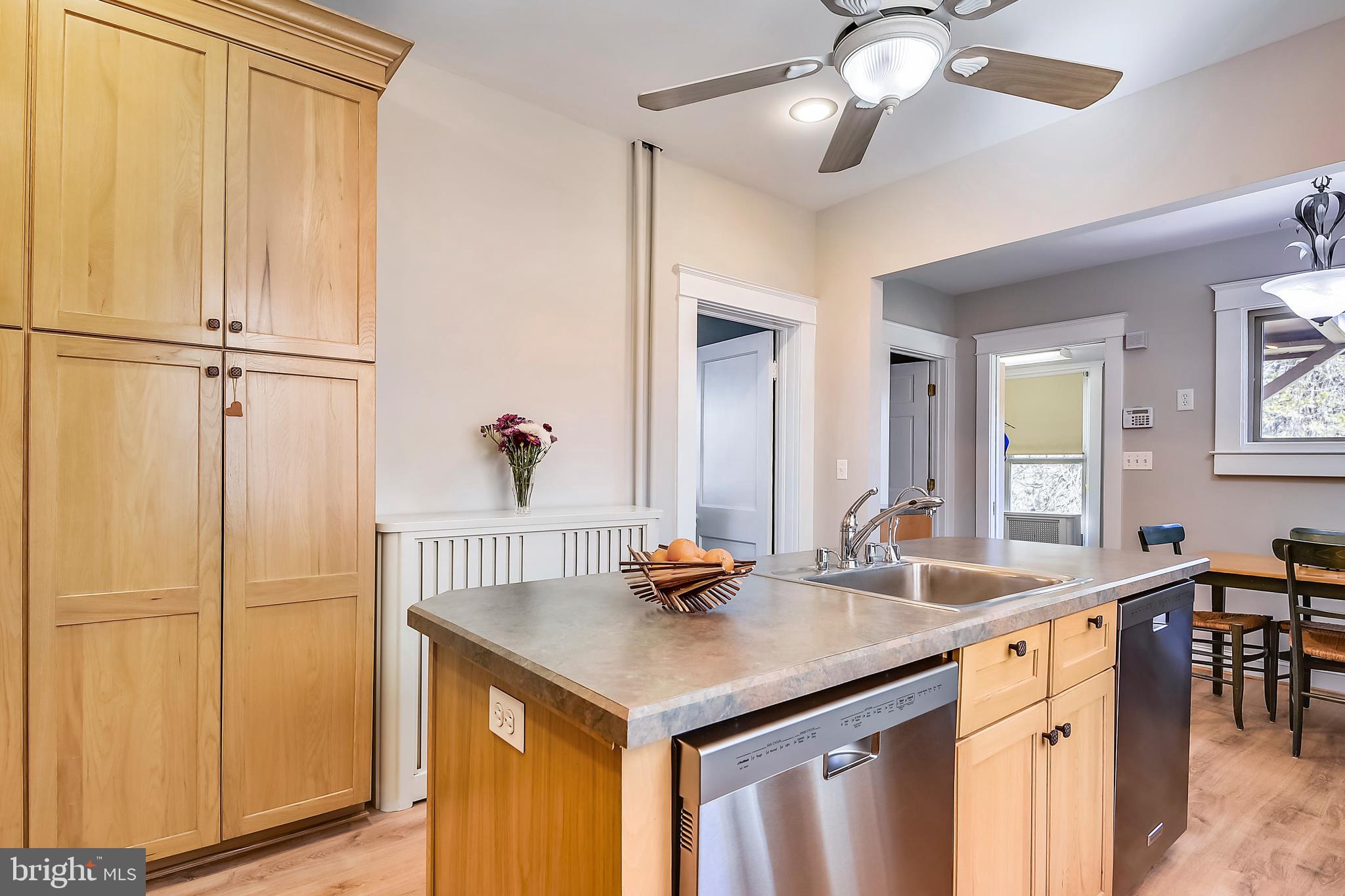 PIKESVILLE - Residential