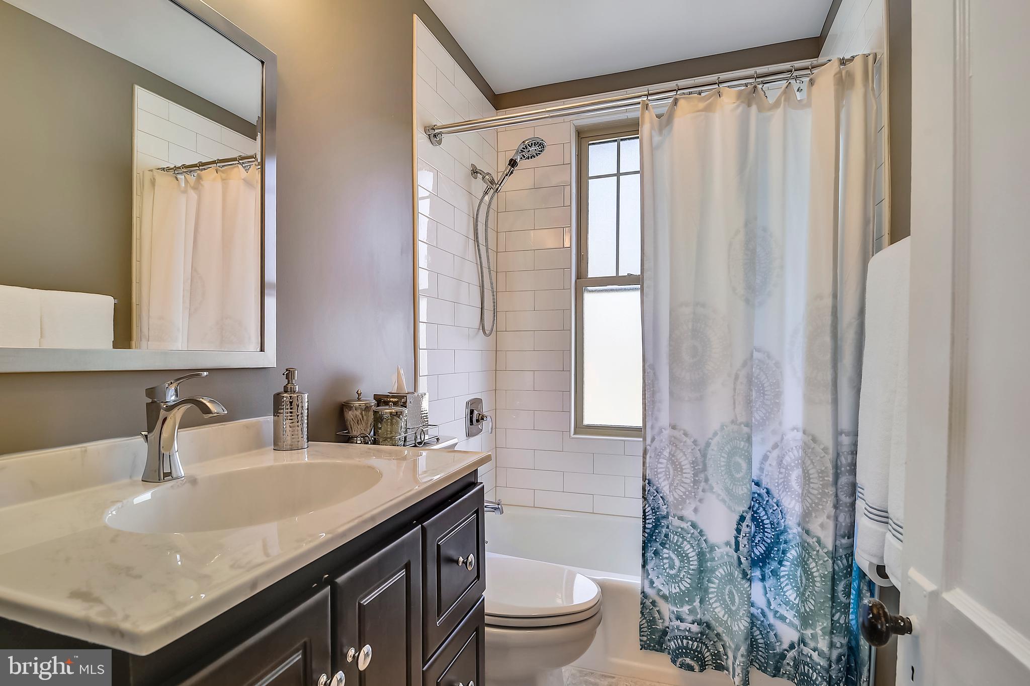 PIKESVILLE - Residential