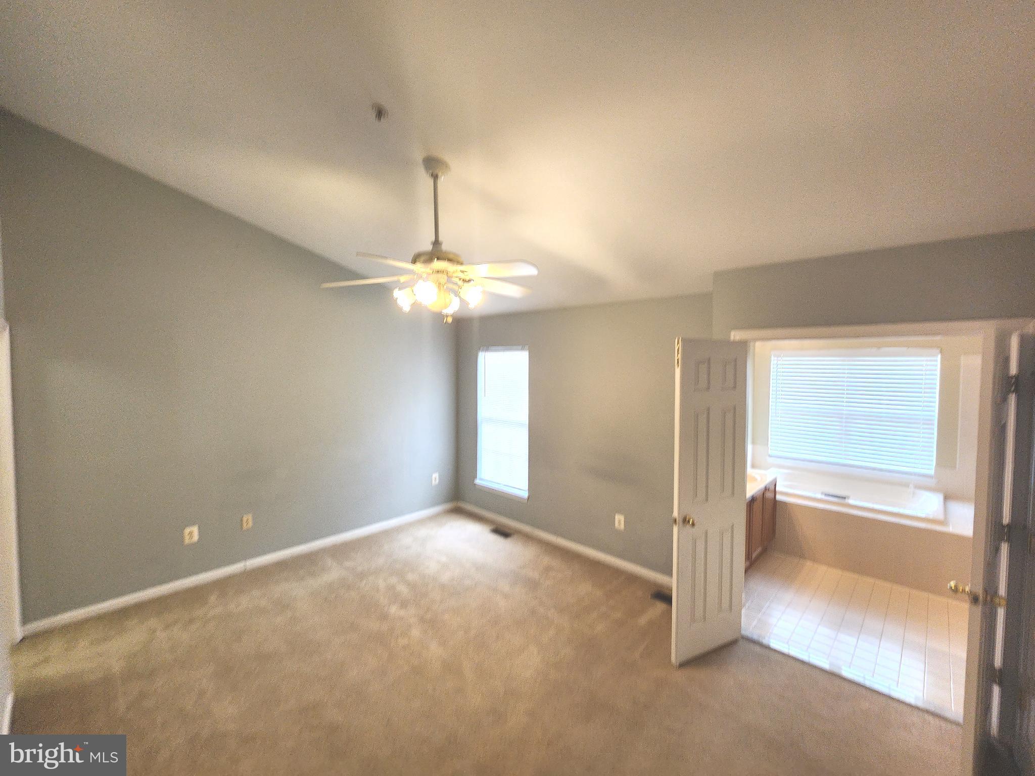 NORTH CROSSING - Residential