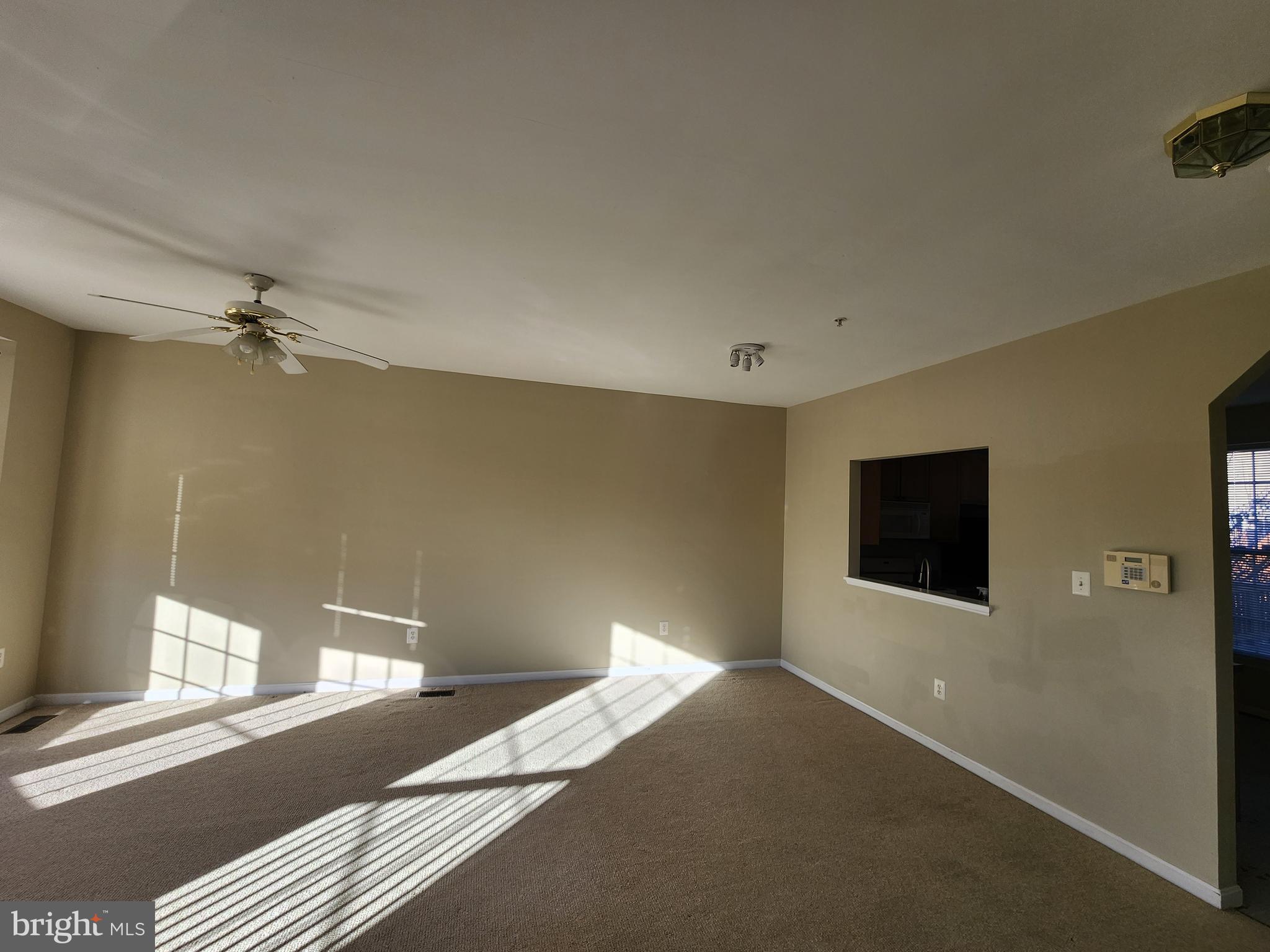 NORTH CROSSING - Residential