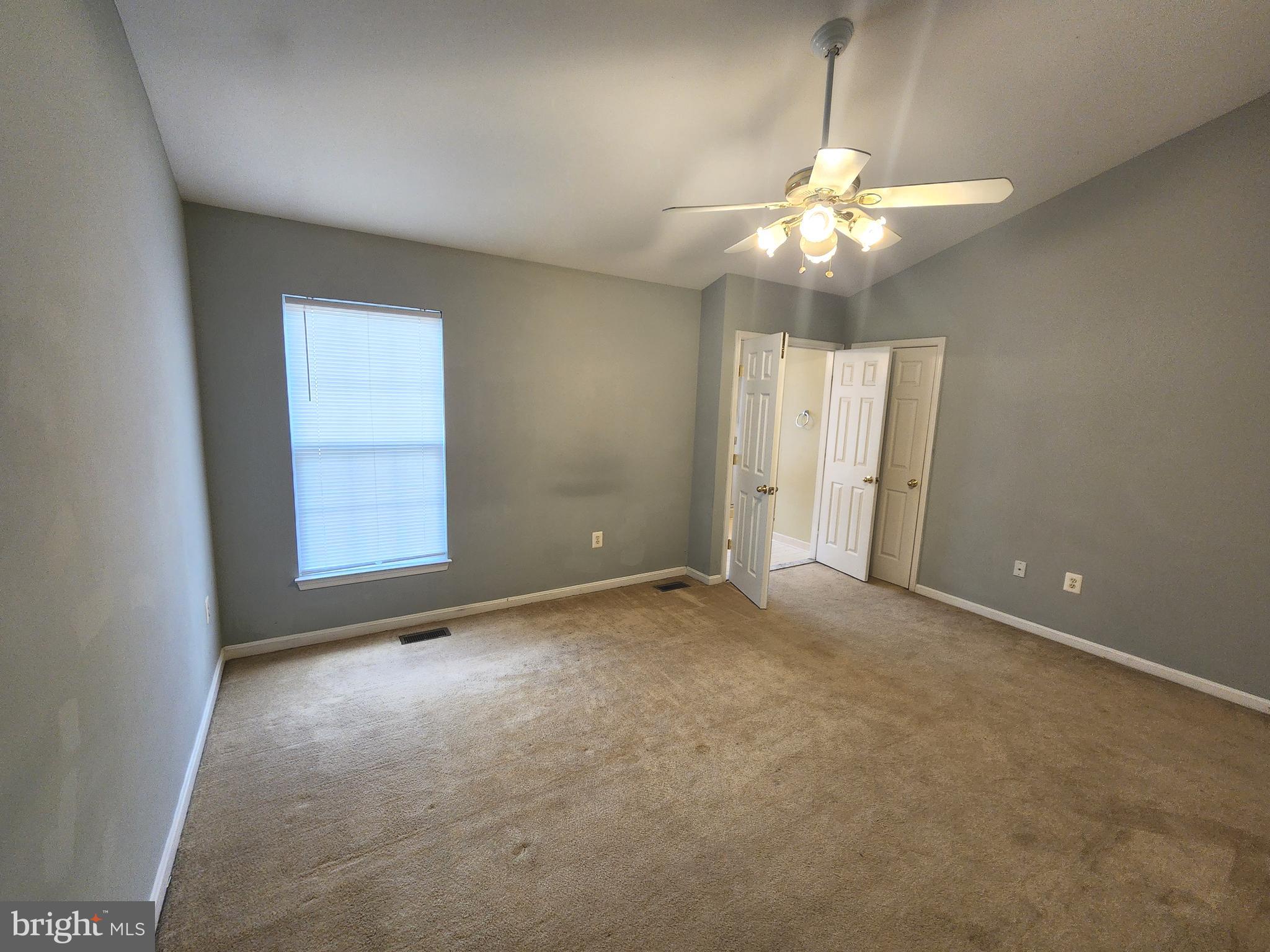 NORTH CROSSING - Residential