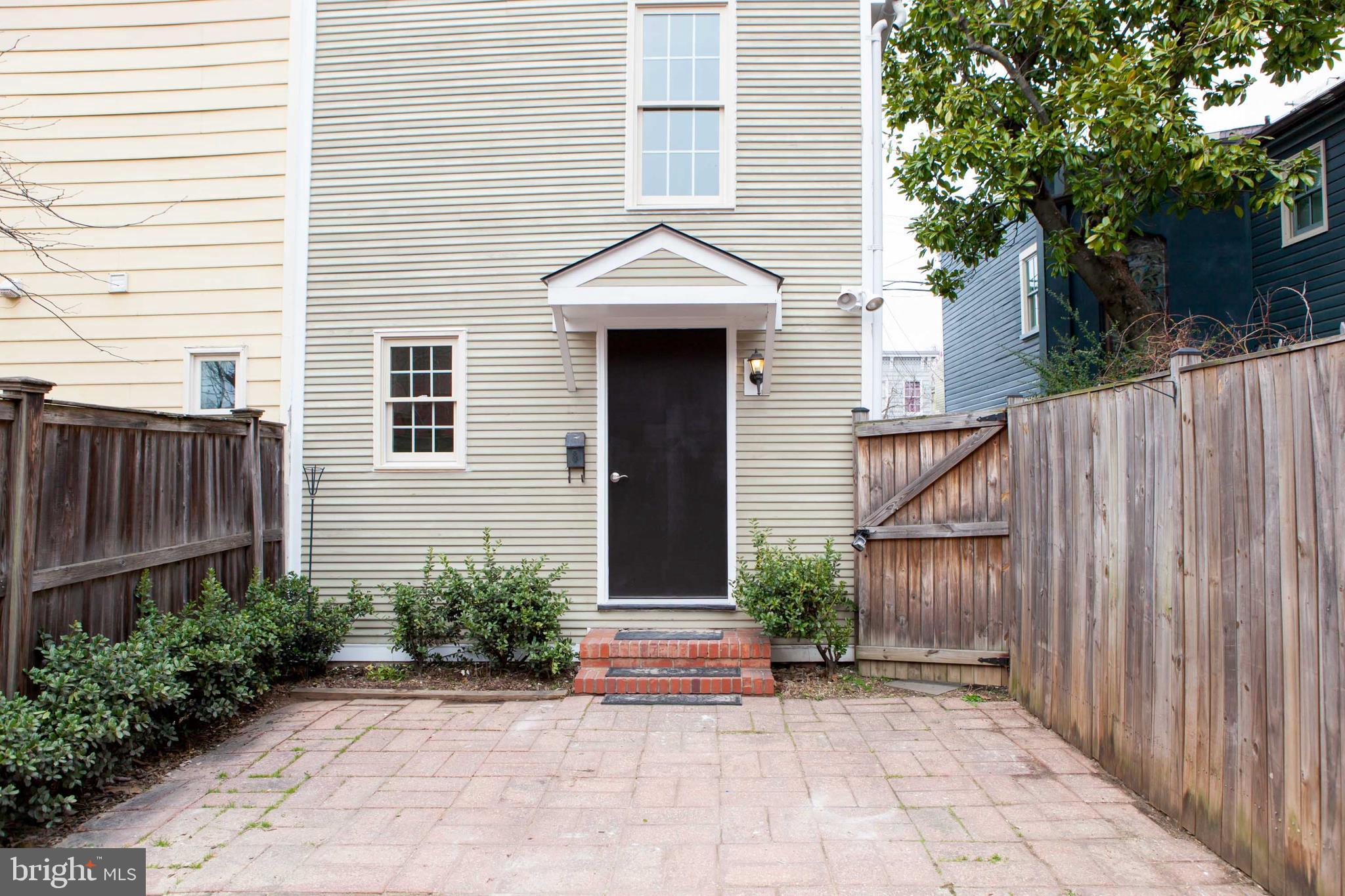 ALEXANDRIA - Residential Lease