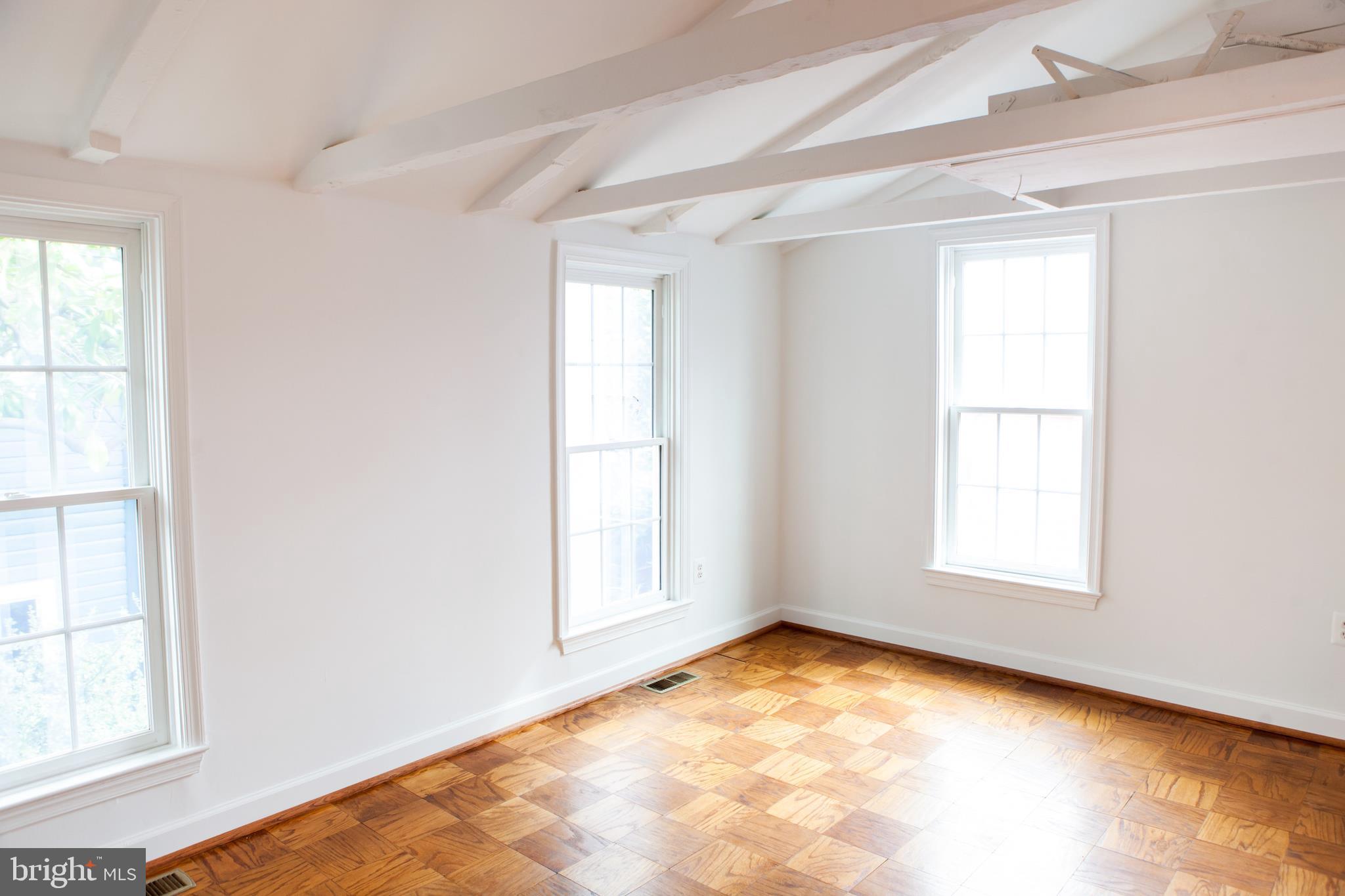 ALEXANDRIA - Residential Lease