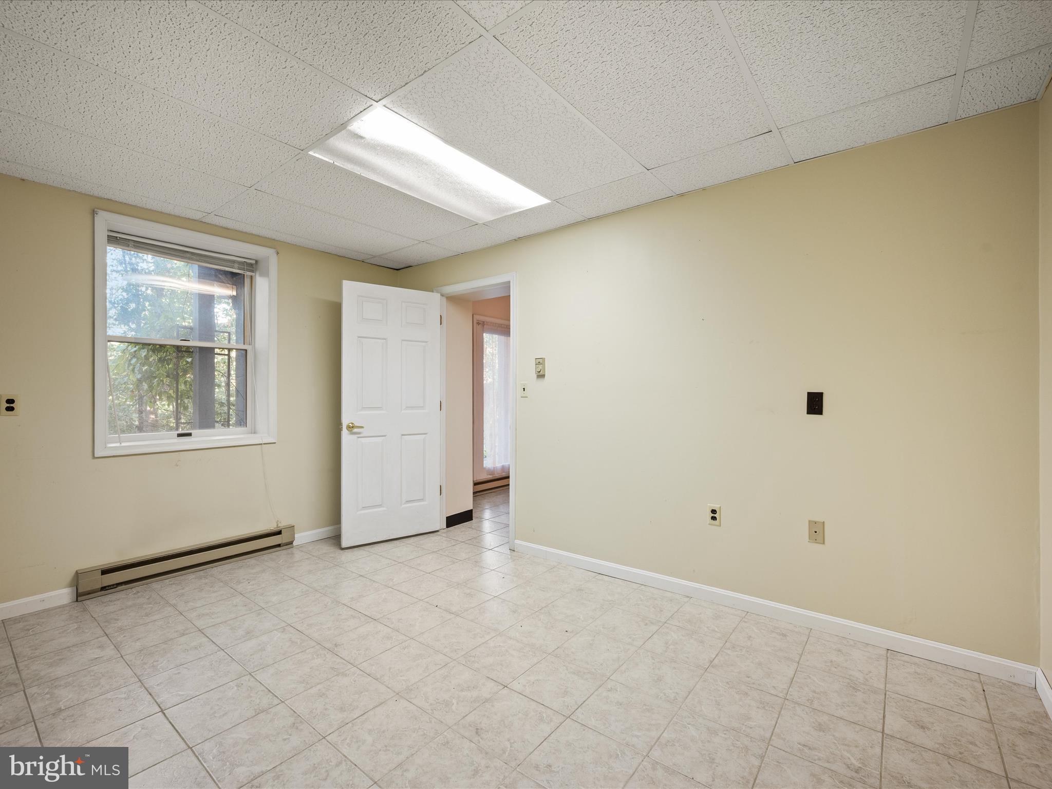 LAKE HOLIDAY ESTATES - Residential