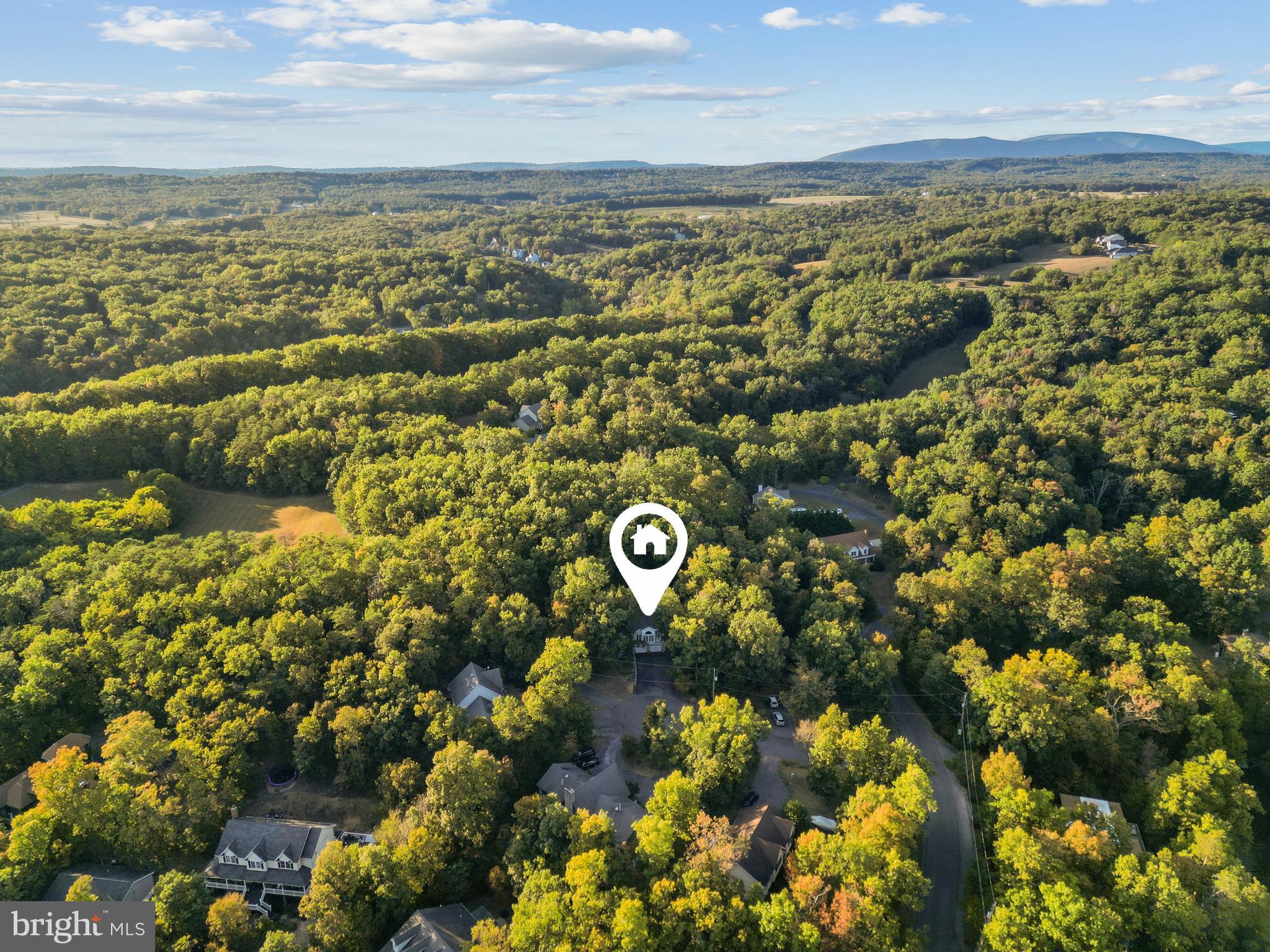 LAKE HOLIDAY ESTATES - Residential