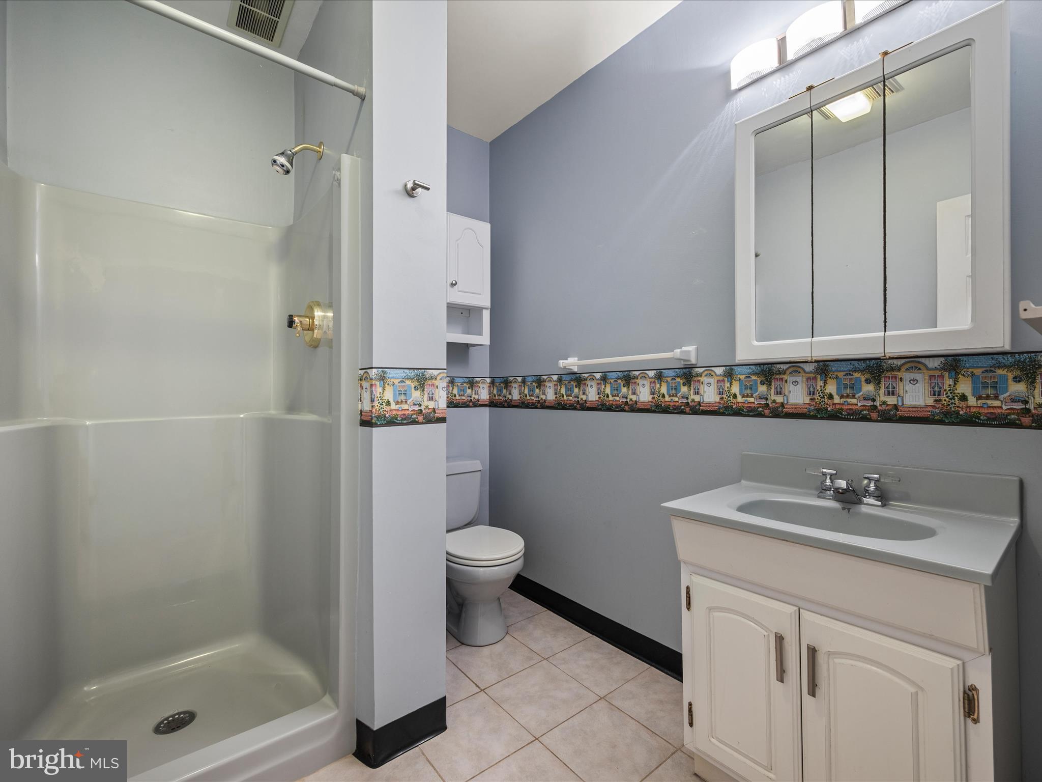 LAKE HOLIDAY ESTATES - Residential