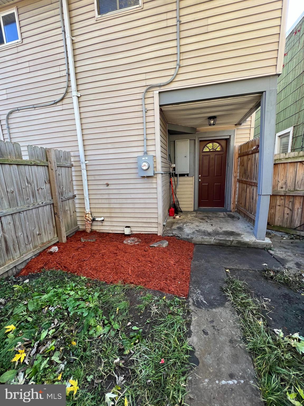 SOUTH END - Residential Lease