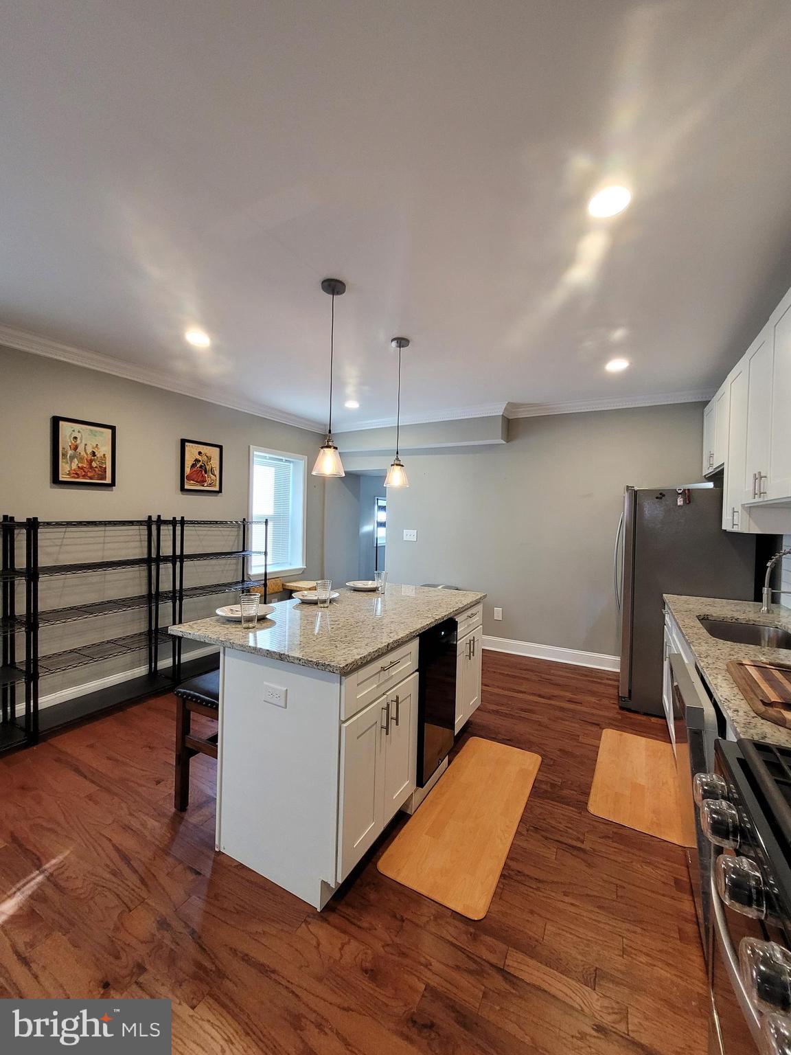 UNION SQUARE - Residential Lease