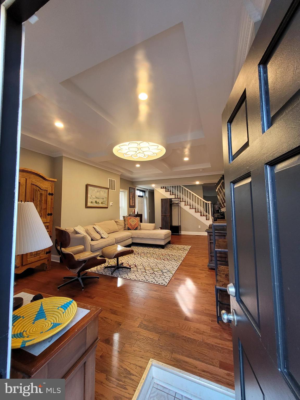 UNION SQUARE - Residential Lease