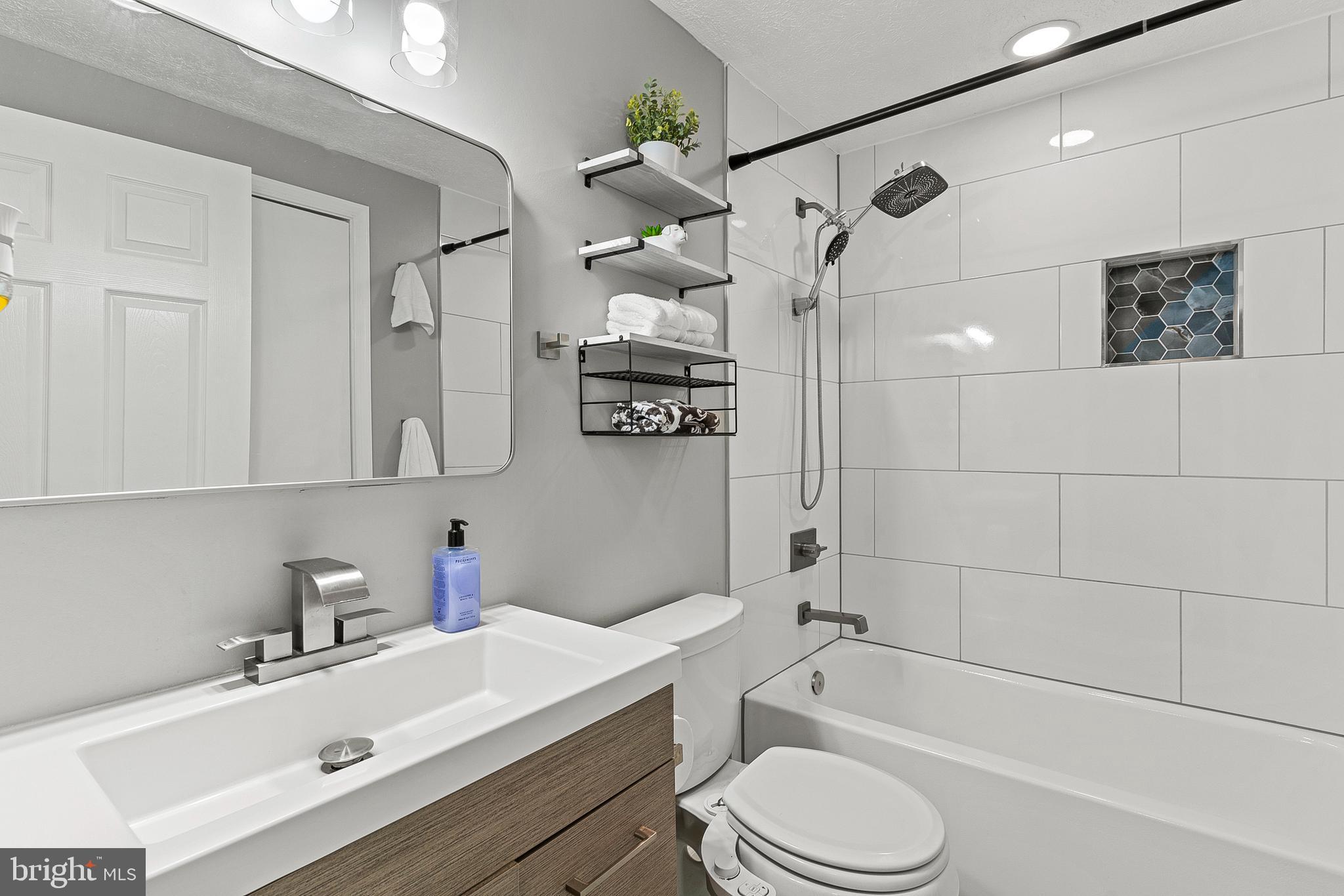 ACCOKEEK ACRES - Residential