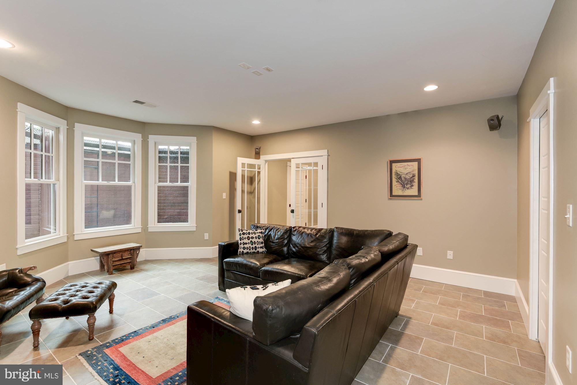 BROADMONT - Residential