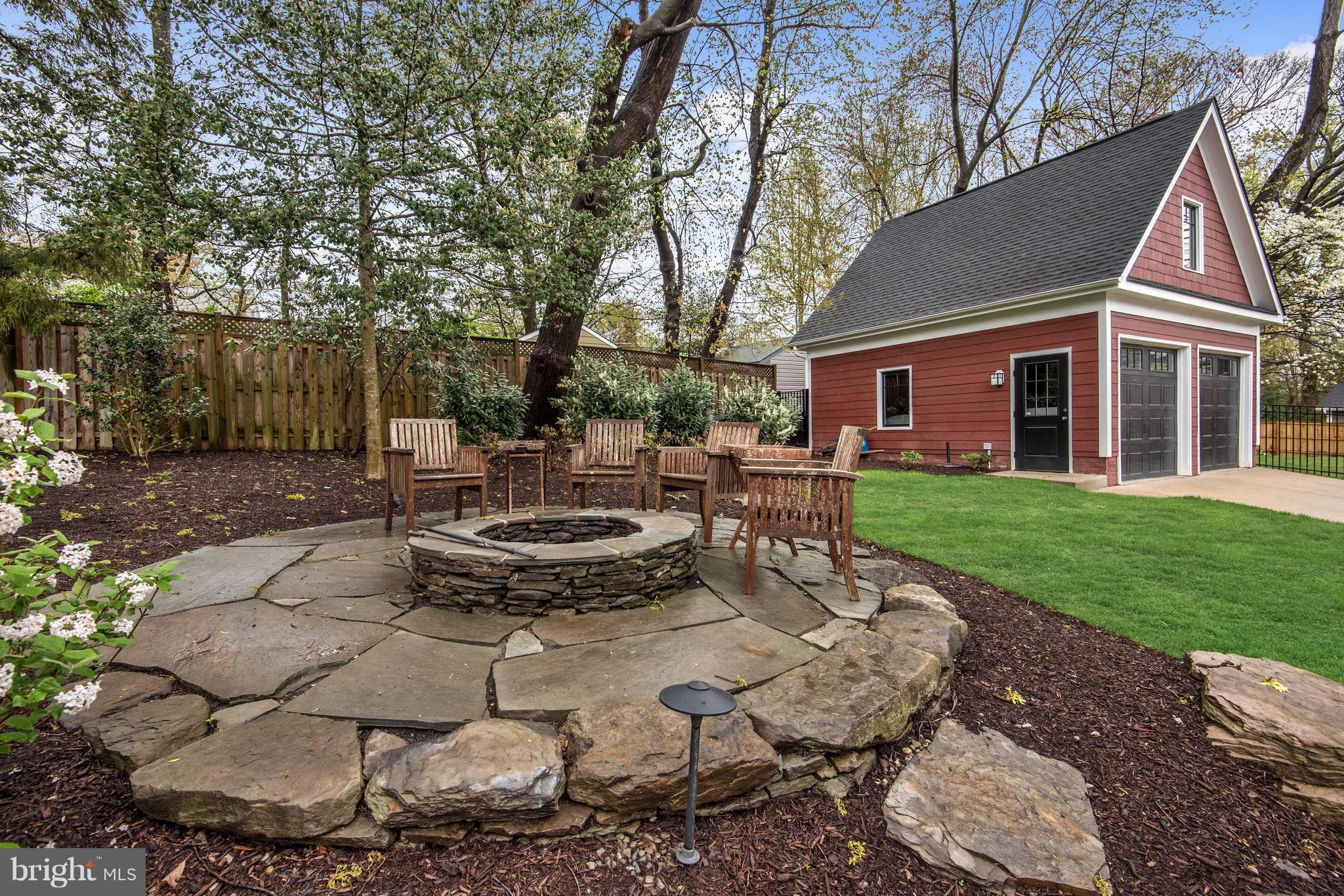 BROADMONT - Residential