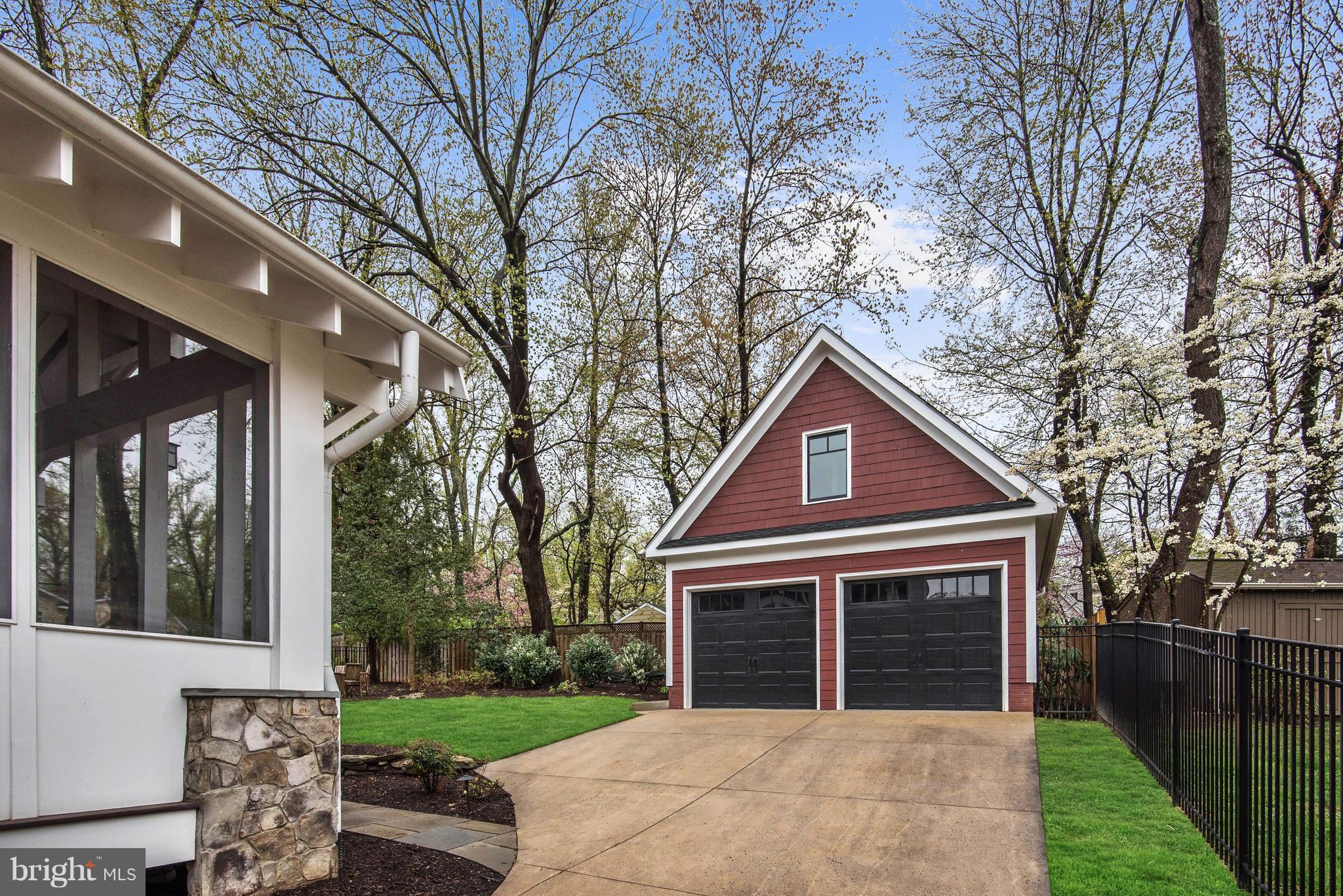 BROADMONT - Residential