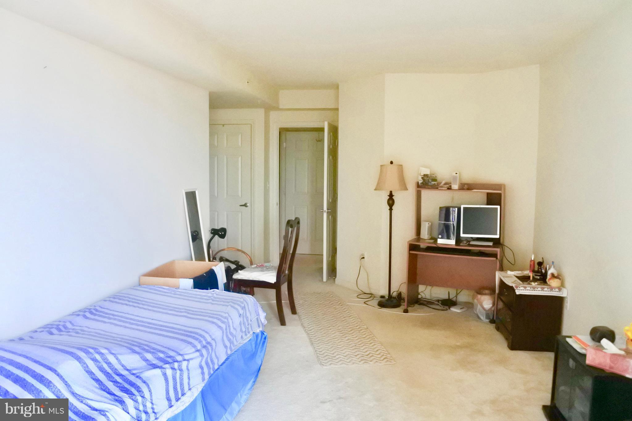 WILTON HOUSE - Residential Lease