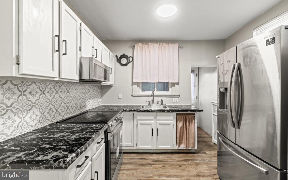 TACONY - Residential Lease